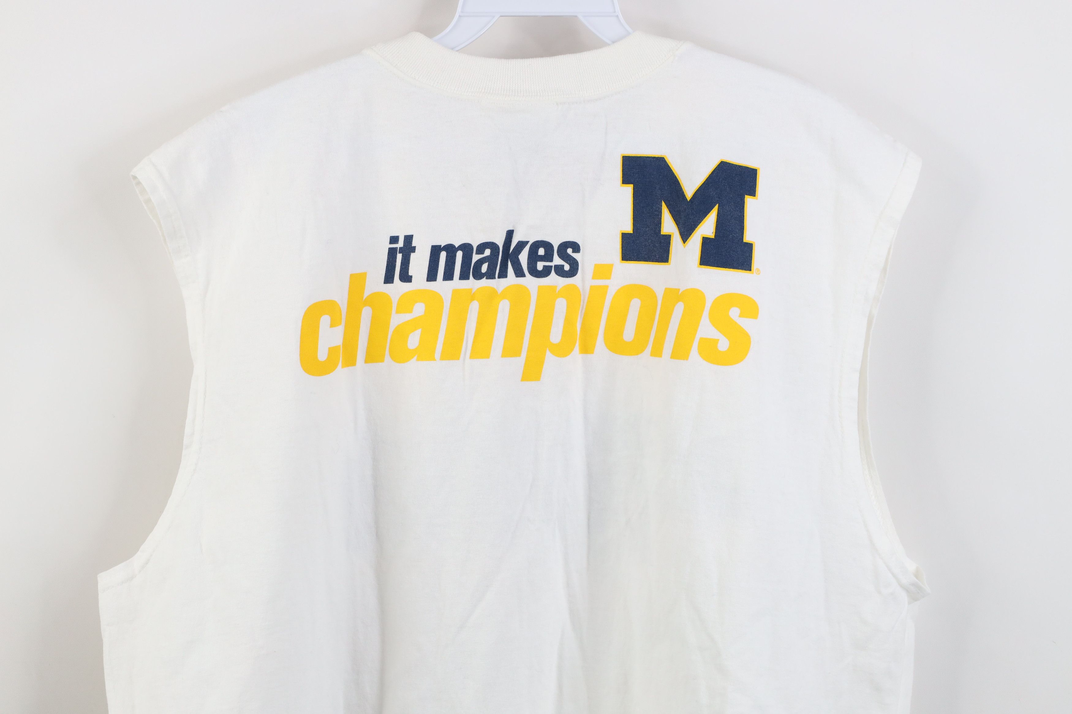 Nike Vintage Nike Swoosh University of Michigan Muscle T-Shirt Size US XL / EU 56 / 4 - 15 Thumbnail