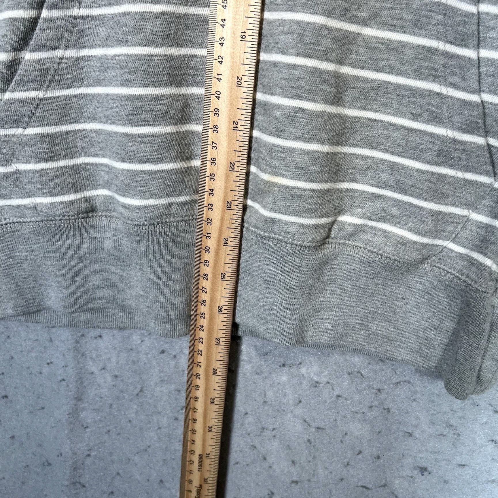 American Eagle Outfitters American Eagle Outfiters Sweatshirt Shawl Collar Striped Adult Medium Gray A1 Size US M / EU 48-50 / 2 - 3 Thumbnail