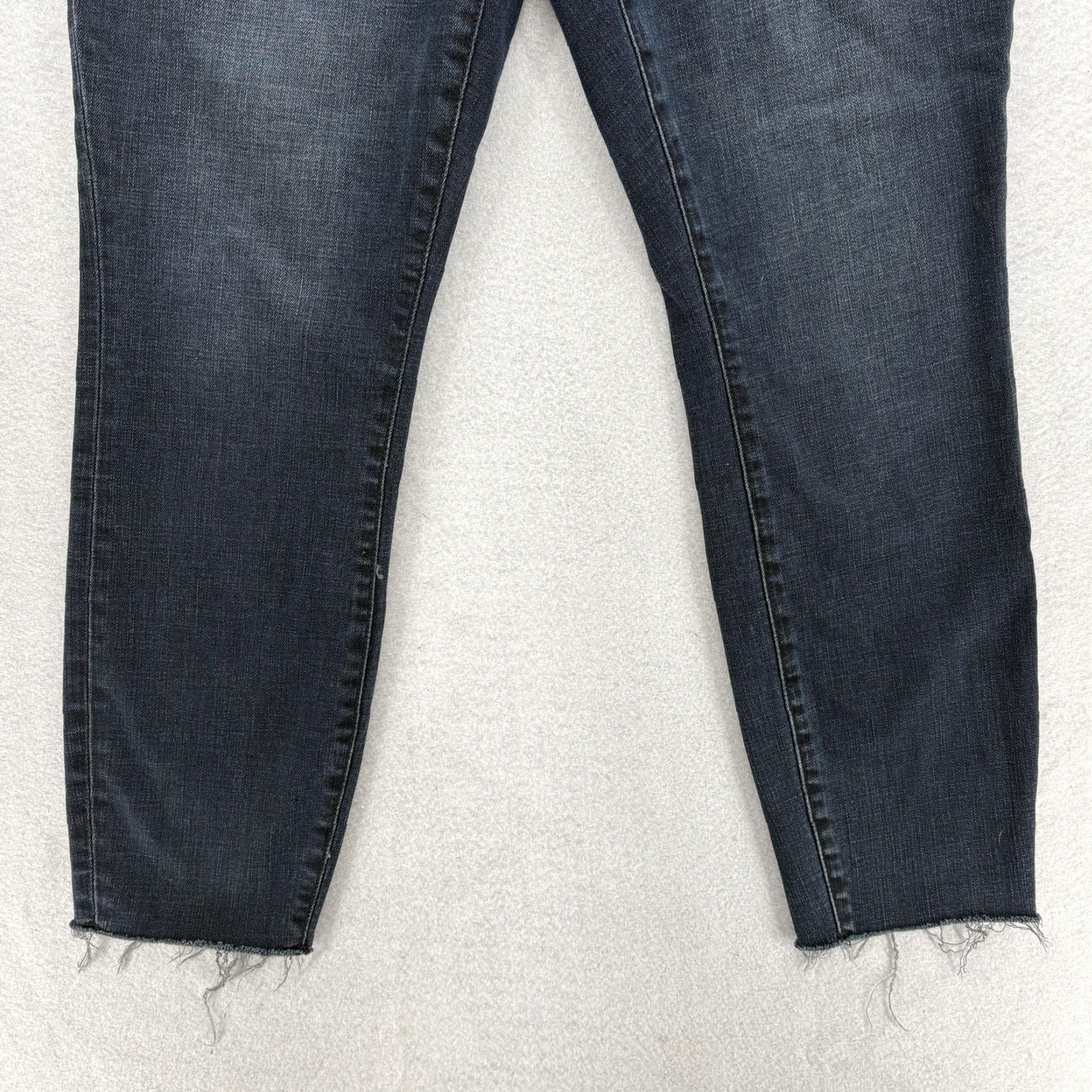 Good American Good American Jeans Womens 10/30 Dark Blue Mid Rise Ankle Raw Hem Stretch Skinny Size 32" / US 10 / IT 46 - 3 Thumbnail