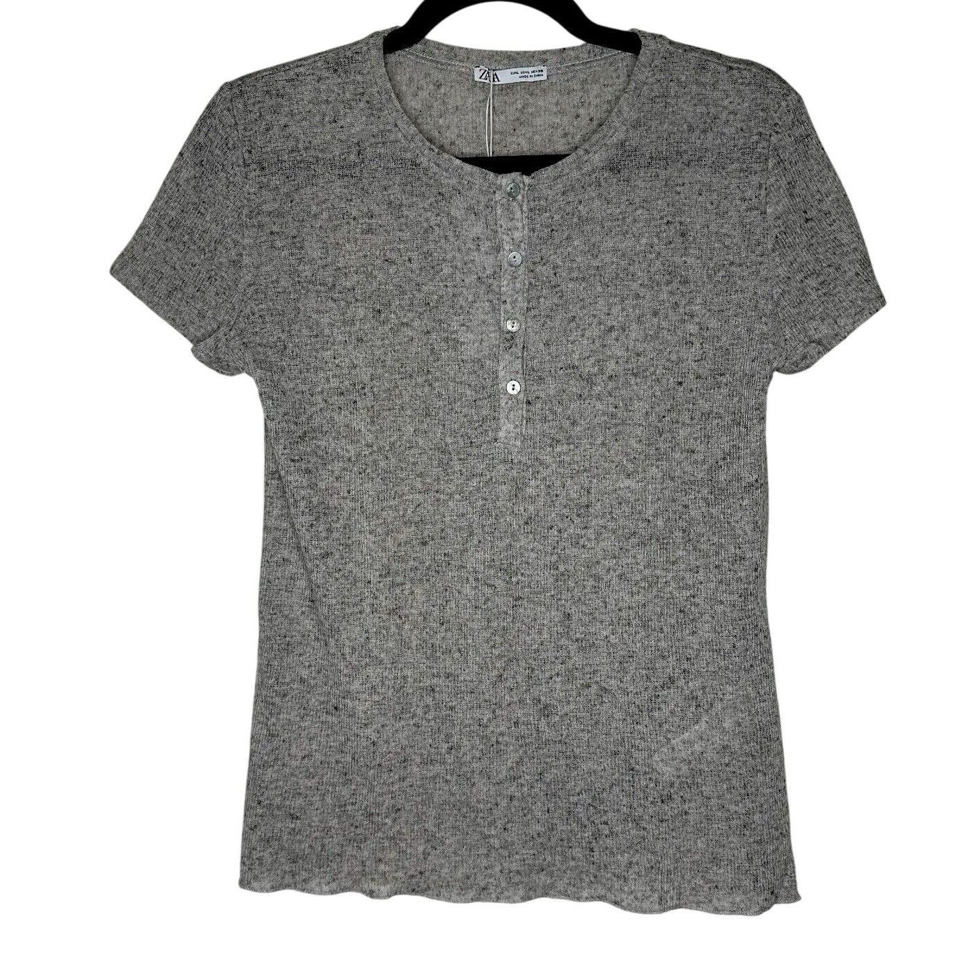 Zara NWT Zara Heathered Gray Short Sleeve Henley Shirt Top L Size L / US 10 / IT 46 - 1 Thumbnail