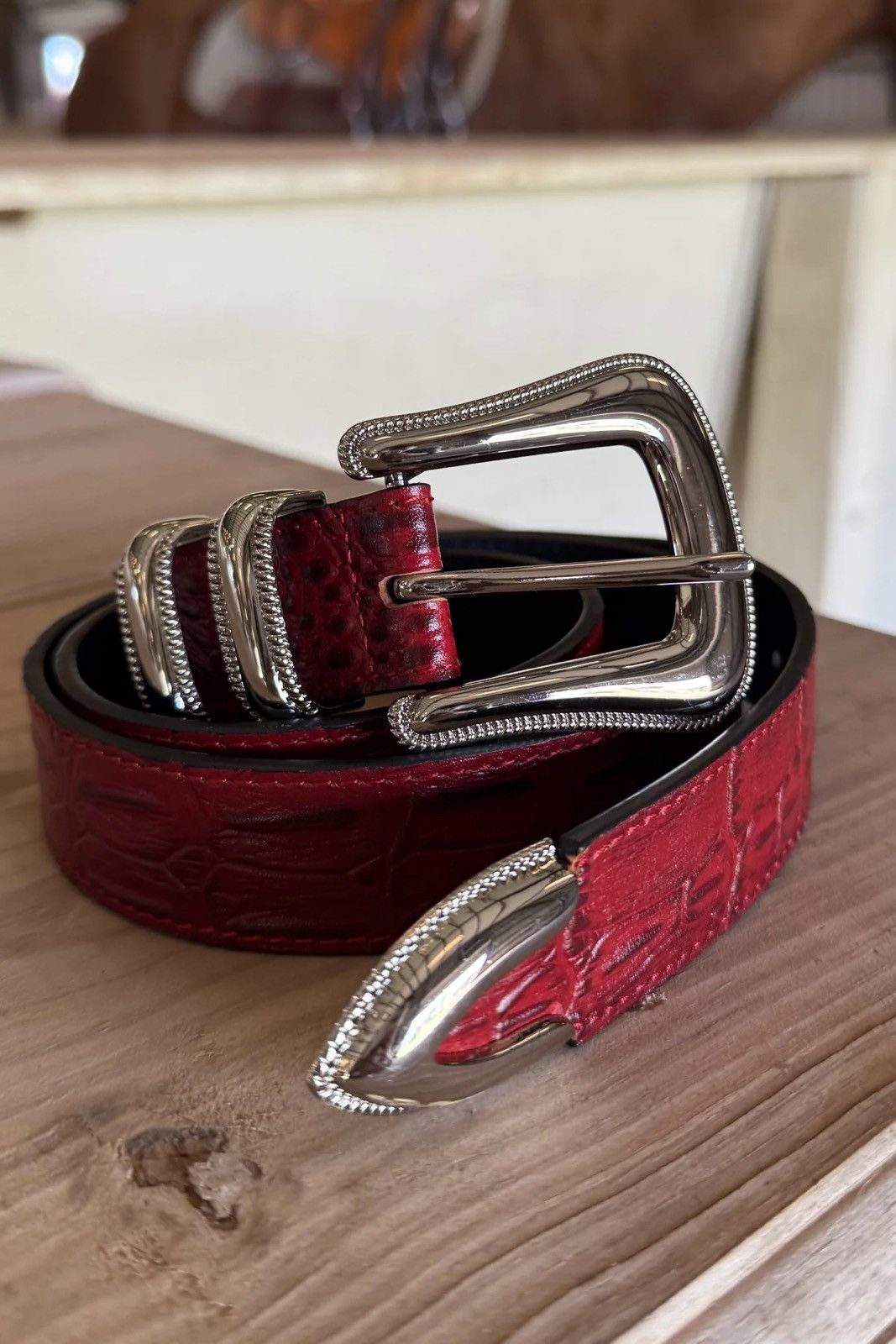 Strawberry STRAWBERRY WESTERN LEATHER *CHERRY* BELT (32-36) Size ONE SIZE - 1 Thumbnail