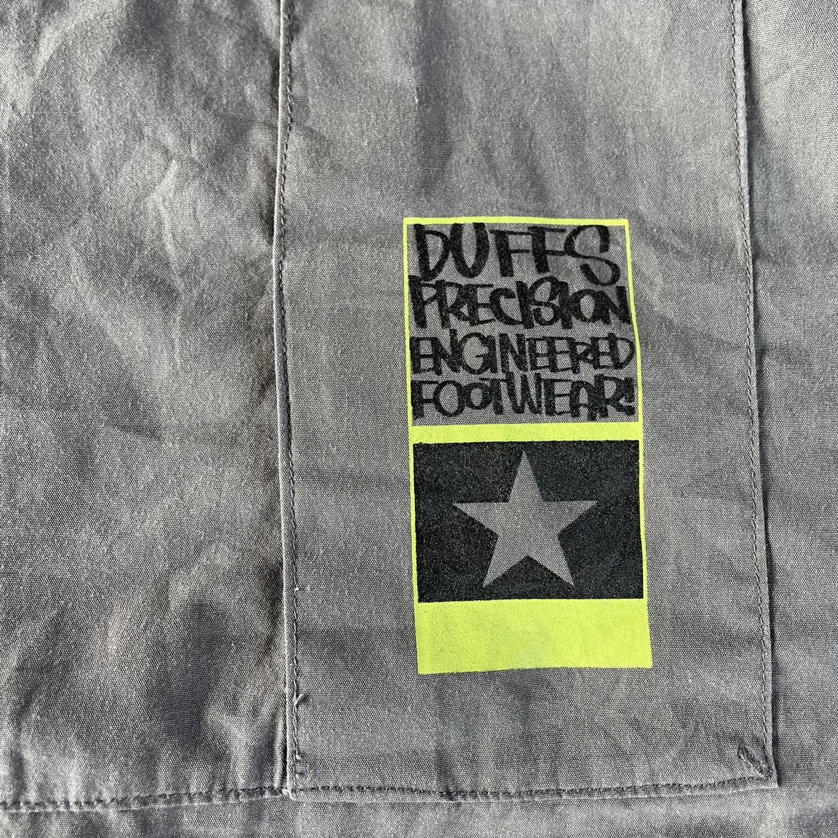 Welcome Skateboards 🔥🔥Duff Shoes Skatedboard Splash Word Workers Buttons Shirts Size US L / EU 52-54 / 3 - 4 Thumbnail