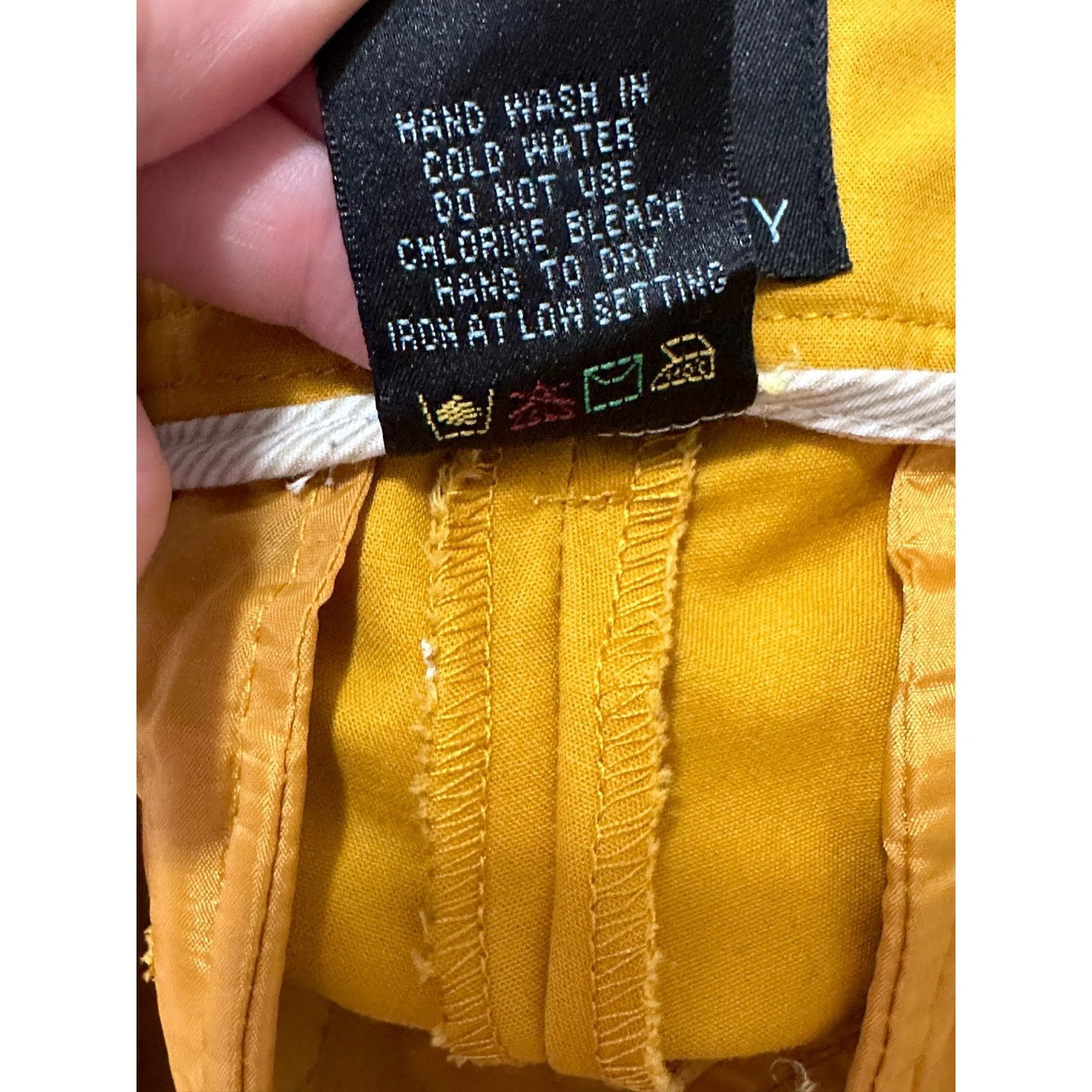 Cynthia Rowley Cynthia Rowley yellow mustard crop cuffed hems pants size 2 Size 26" / US 2 / IT 38 - 4 Thumbnail