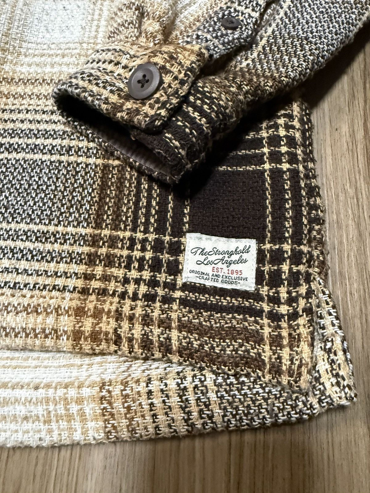 The Stronghold The Stronghold Mens Shirt M Brown White Plaid Jacket Flannel Size US M / EU 48-50 / 2 - 4 Thumbnail