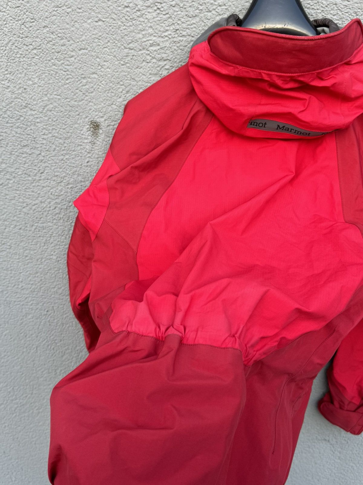 Marmot Marmot Gore Tex XCR Jacket Raincoat Red Gorpcore Size US S / EU 44-46 / 1 - 6 Thumbnail