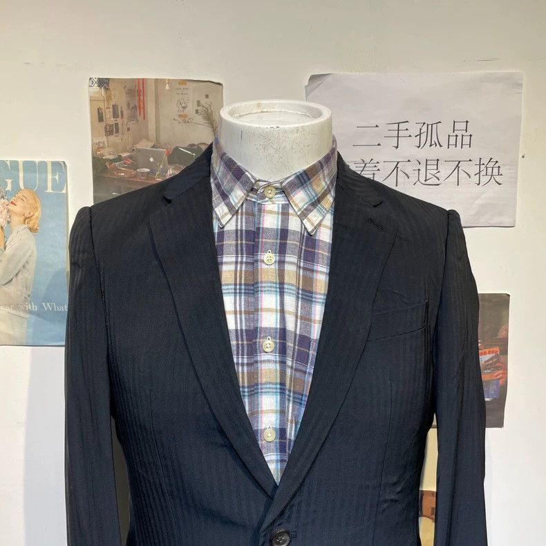 Givenchy Givenchy Givenchy Vintage Black Pinstripe Suit Jacket -250 Size US M / EU 48-50 / 2 - 2 Thumbnail