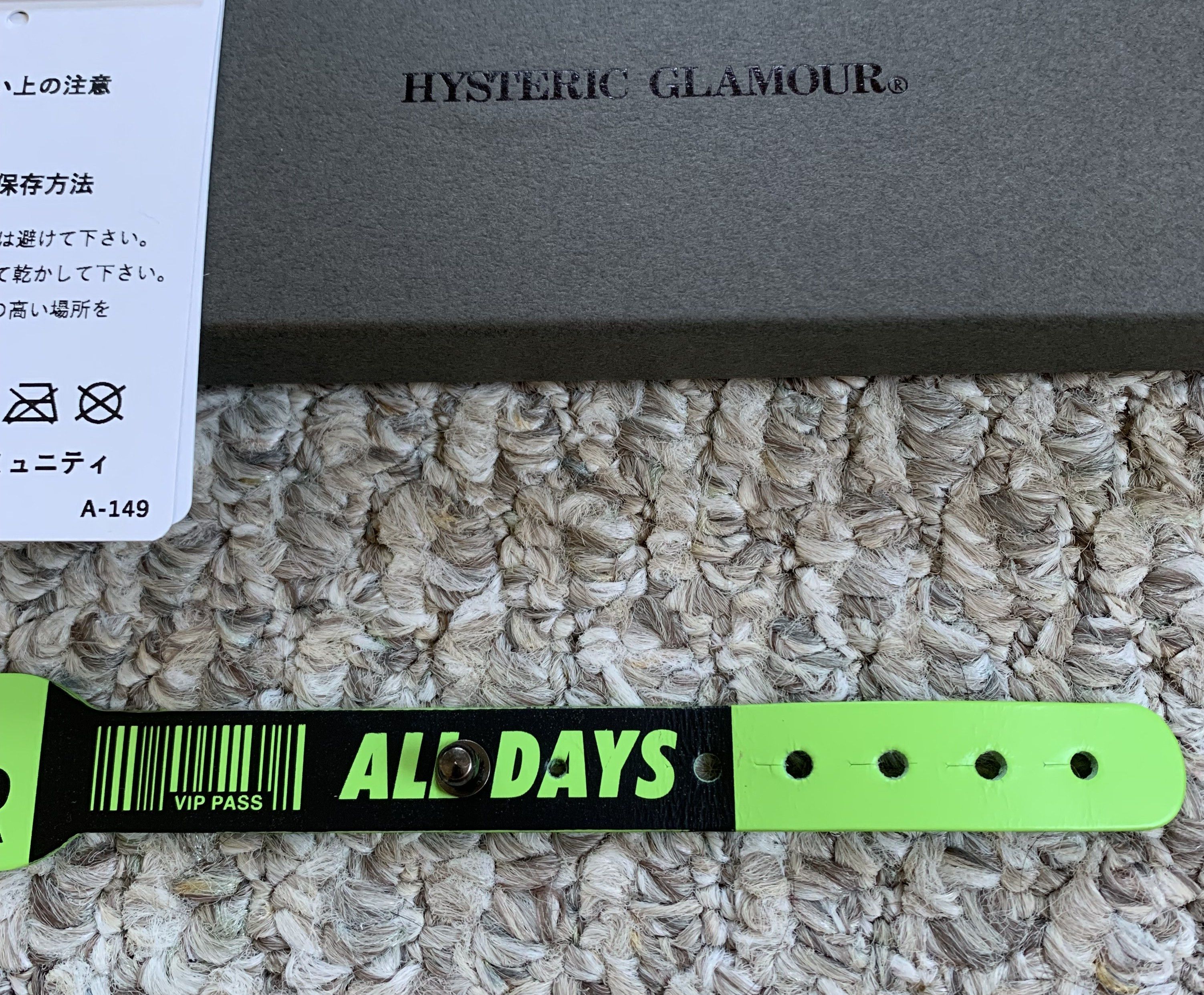 Hysteric Glamour Hysteric Glamour VIP Pass Bracelet + Accessories Size ONE SIZE - 4 Thumbnail