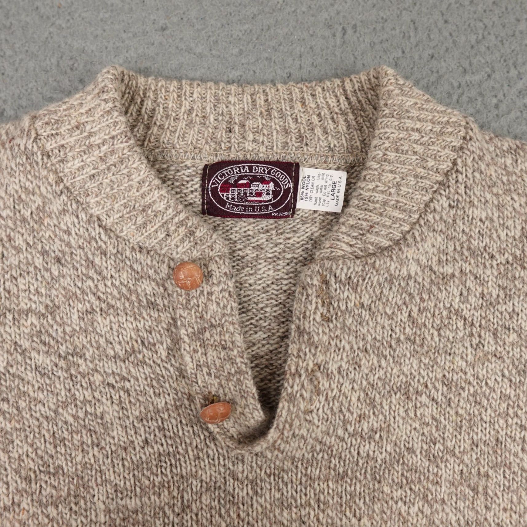 Vintage VINTAGE Victoria Dry Goods Sweater Mens L Brown Chunky Knit Henley USA Made Size US L / EU 52-54 / 3 - 5 Thumbnail