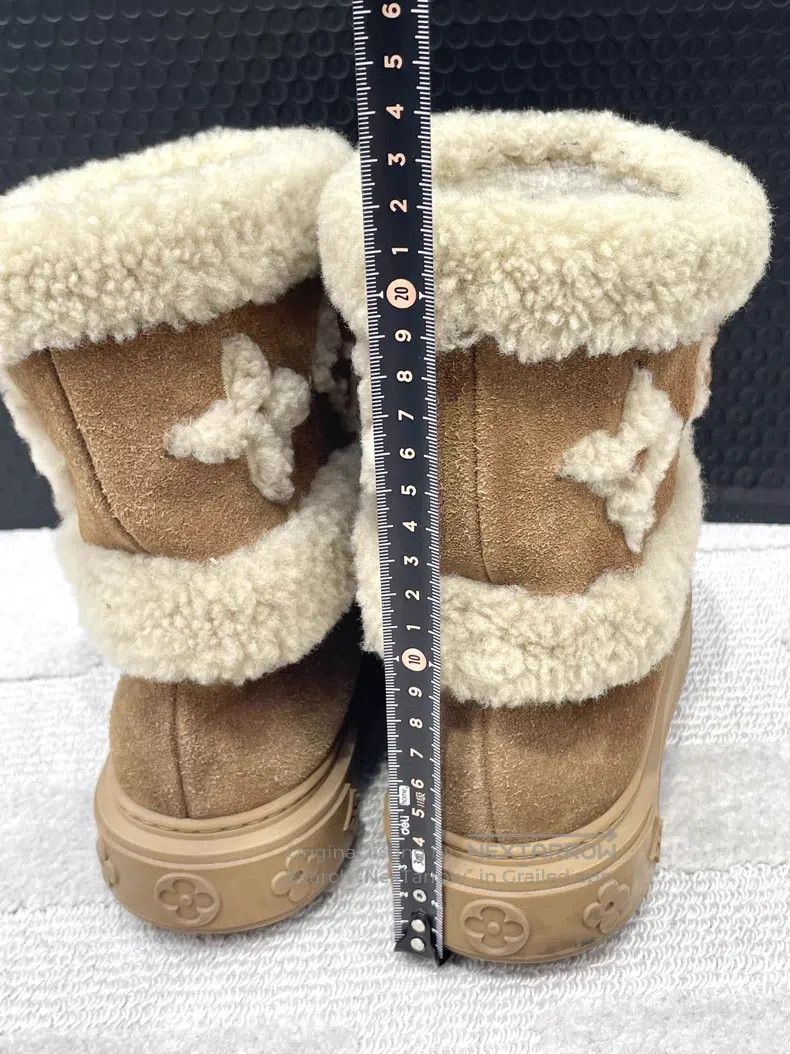 Louis Vuitton Louis Vuitton Snow boots Size US 4.5 / IT 34.5 - 9 Thumbnail