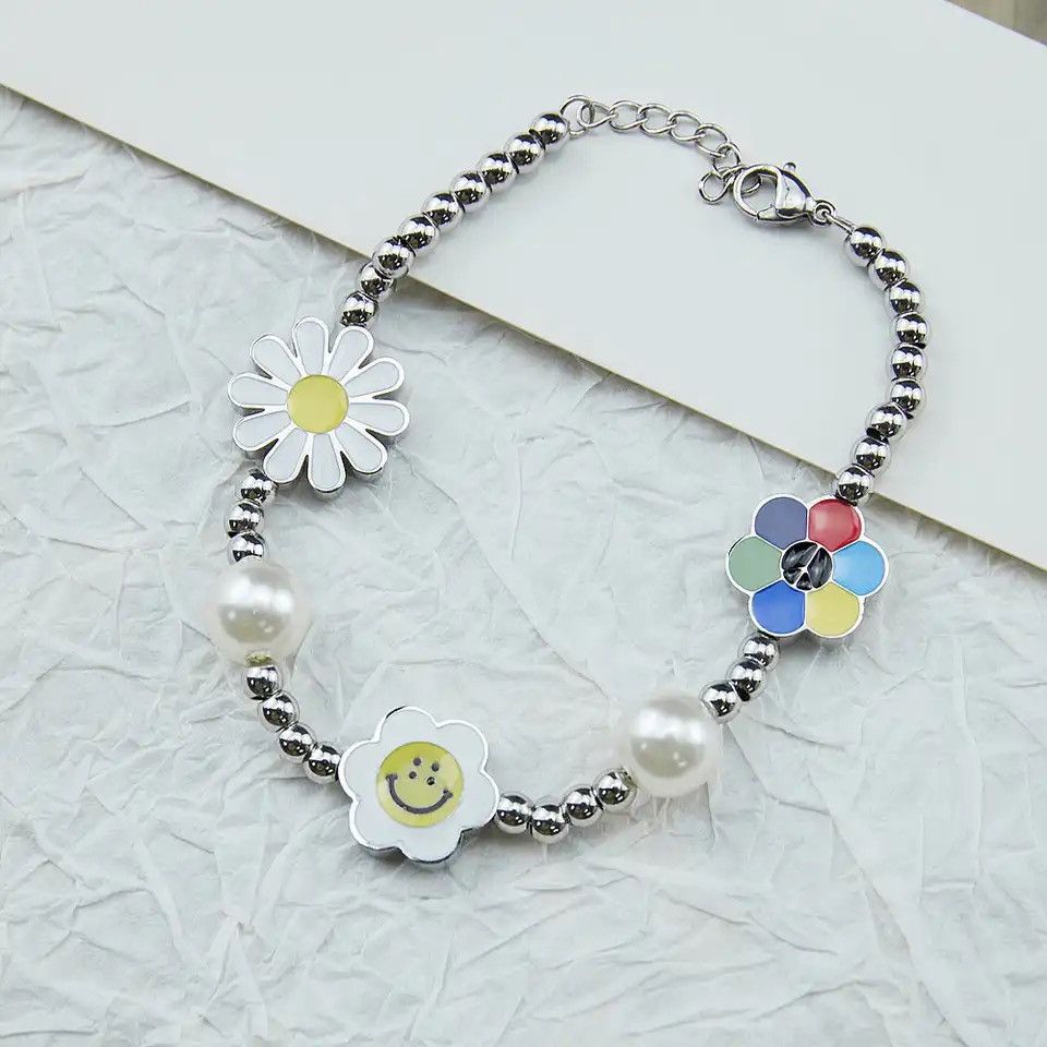 Jewelry × Vintage Stainless Steel Hip Hop Delicate Smiley Face Sunflower Size ONE SIZE - 1 Thumbnail