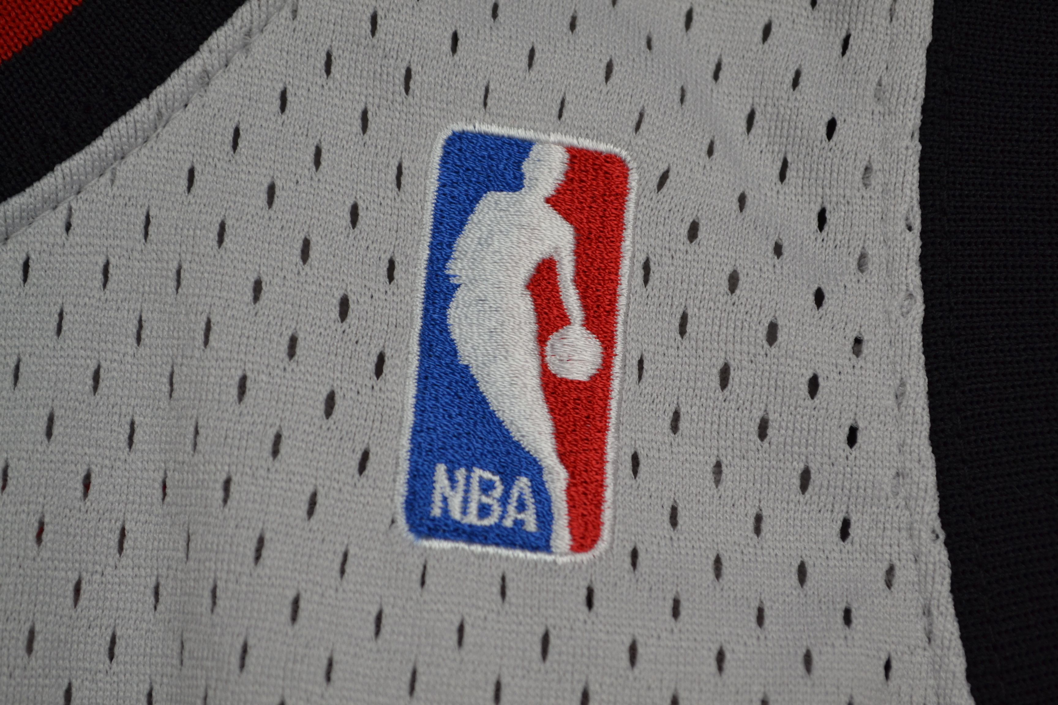 Nike Vintage Nike Rewind NBA Houston Rockets Yao Ming L Jersey Size US L / EU 52-54 / 3 - 5 Thumbnail