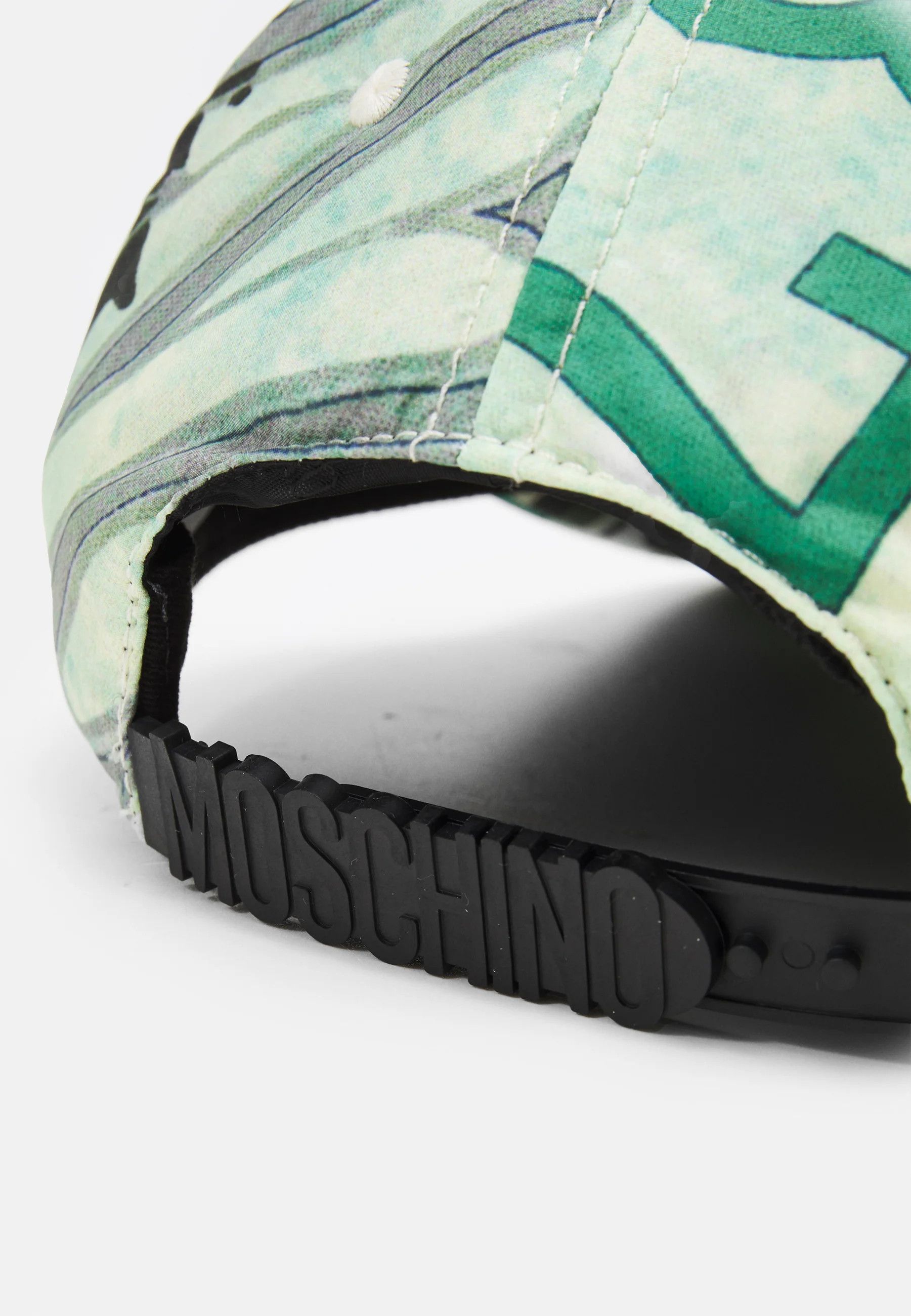 Moschino o1y0225 Size : OS / Cap / Hat in Multicolor Size ONE SIZE - 4 Thumbnail
