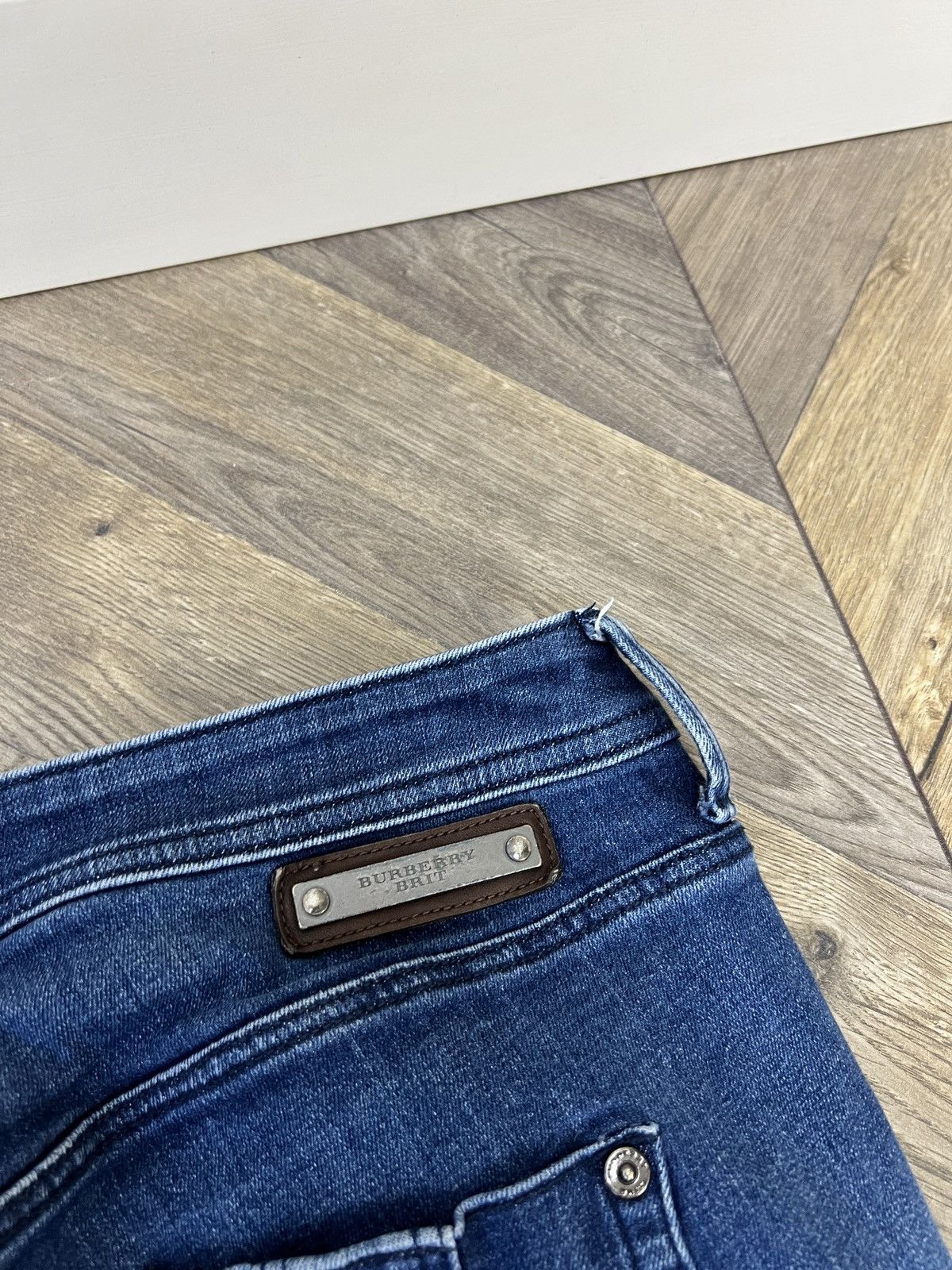 Burberry × Designer × Vintage Vintage Burberry Brit Women’s denim skinny jeans Size 31" - 17 Thumbnail
