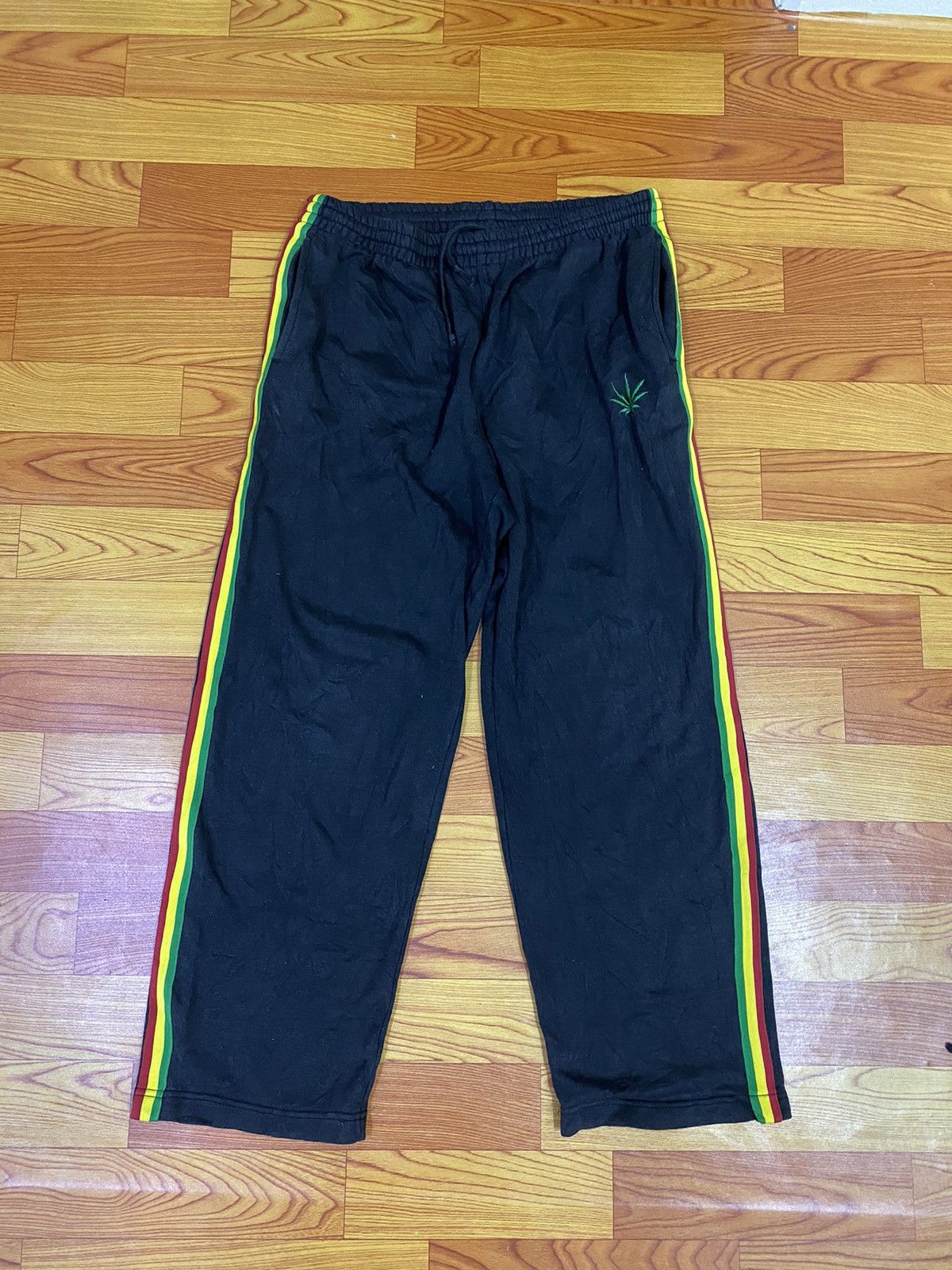 Bob Marley × Vintage Vintage Rasta Marijuana Jamaica Sweatpants Size US 34 / EU 50 - 1 Thumbnail
