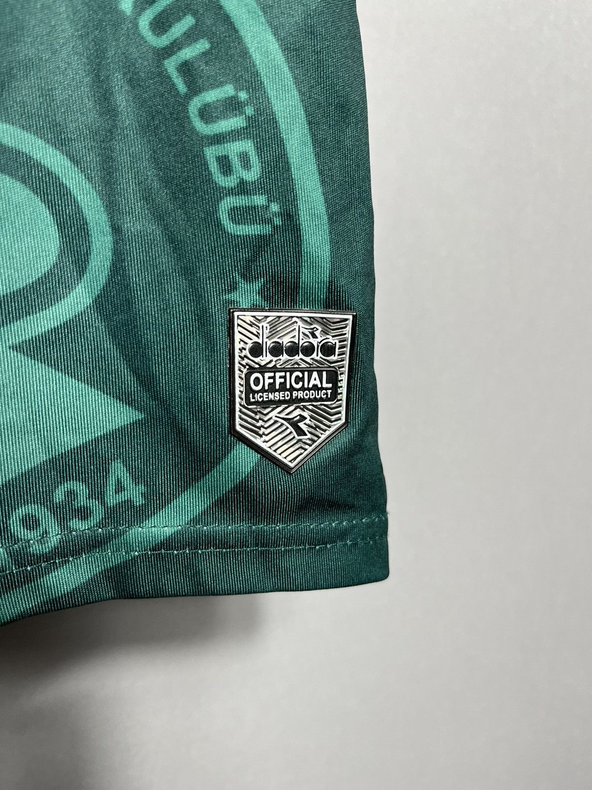 Diadora DARICA GENCLERBIRLIGI 2021-22 HOME TURKEY BLACK GREEN SOCCER Size US S / EU 44-46 / 1 - 5 Thumbnail