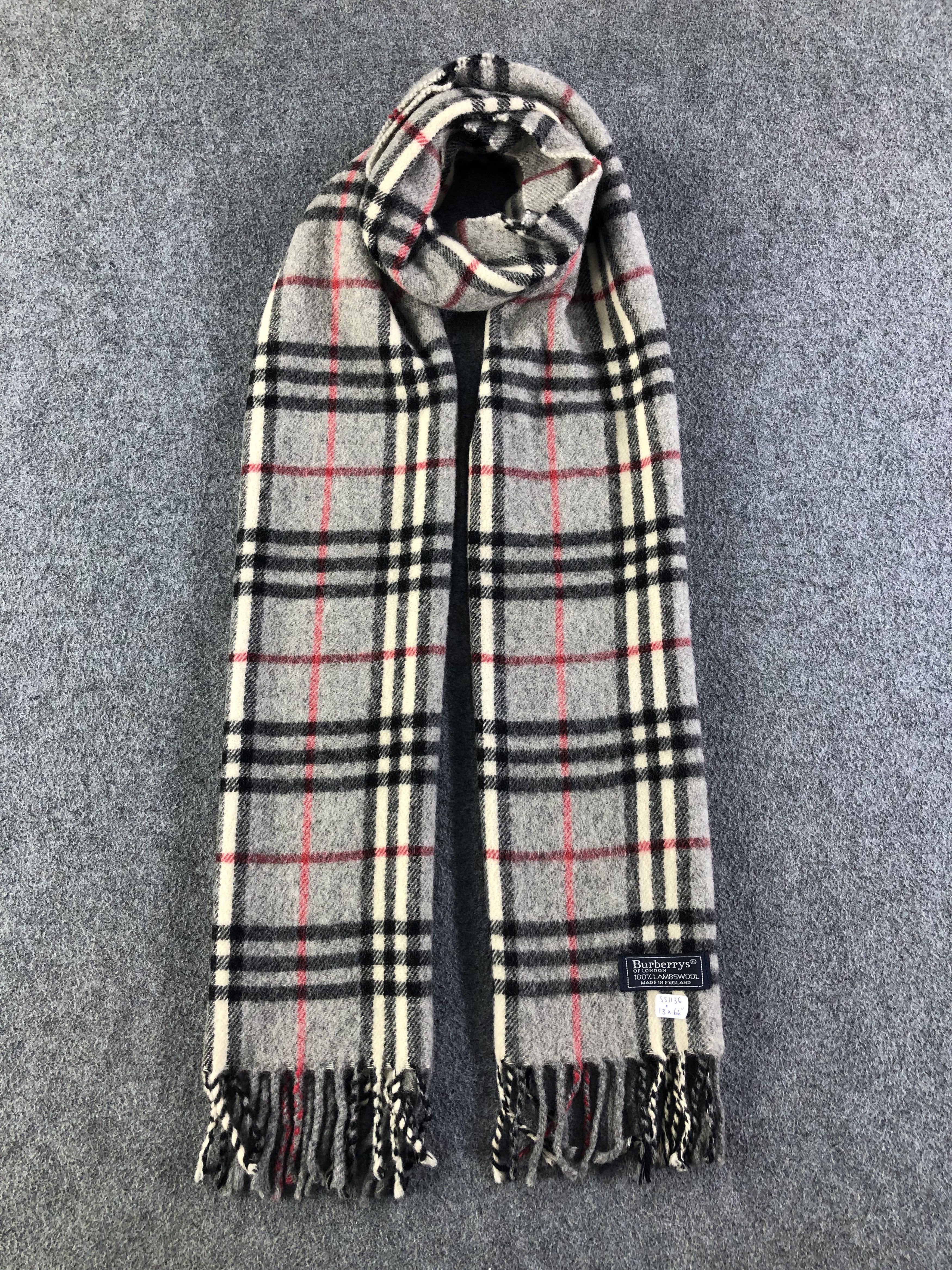 Burberry Burberry Scarf / Muffler / Neckwear Size ONE SIZE - 1 Thumbnail