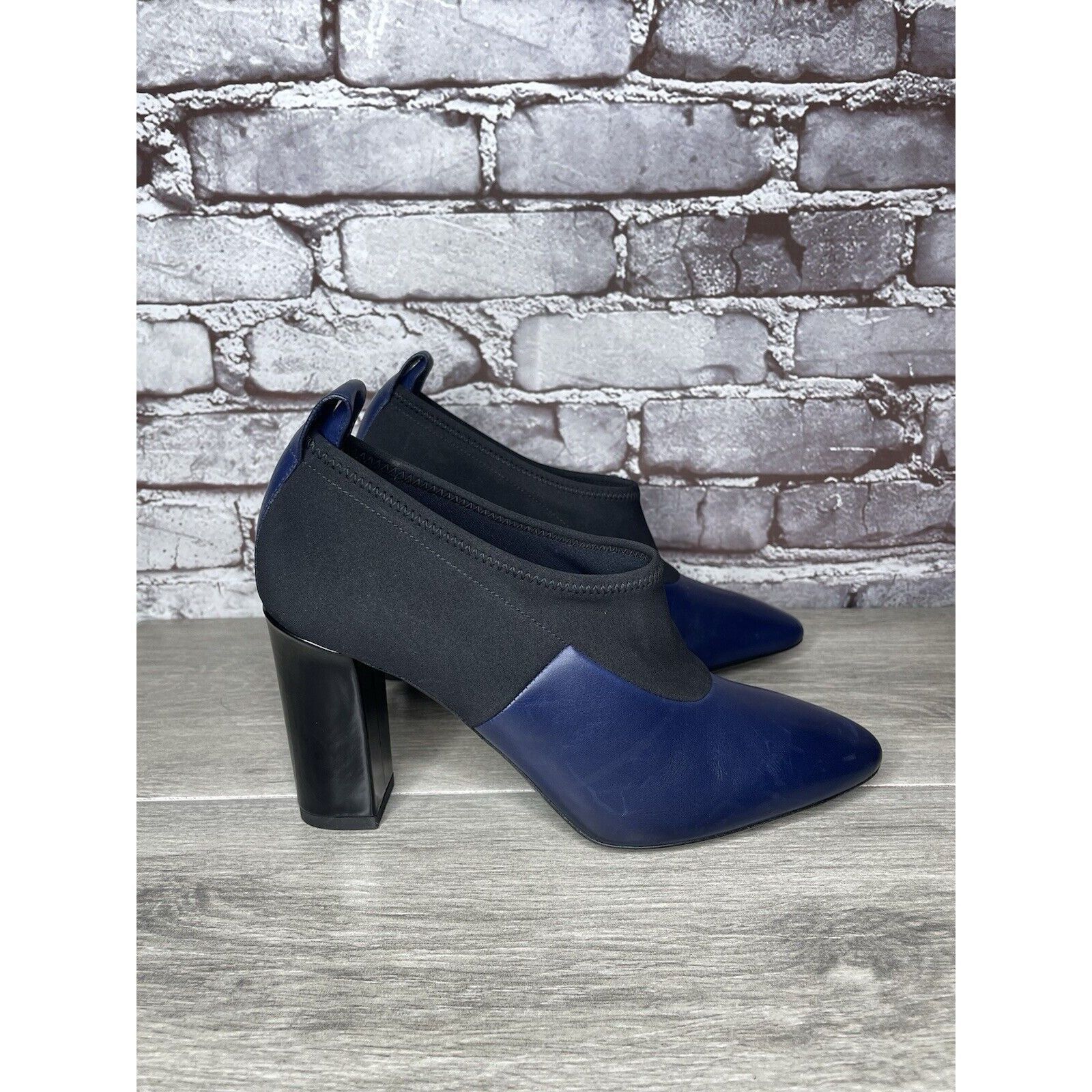 Other Via Spiga Midnight Navy Blue Leather Black Fabric Heels Wome Size US 8.5 / IT 38.5 - 3 Thumbnail