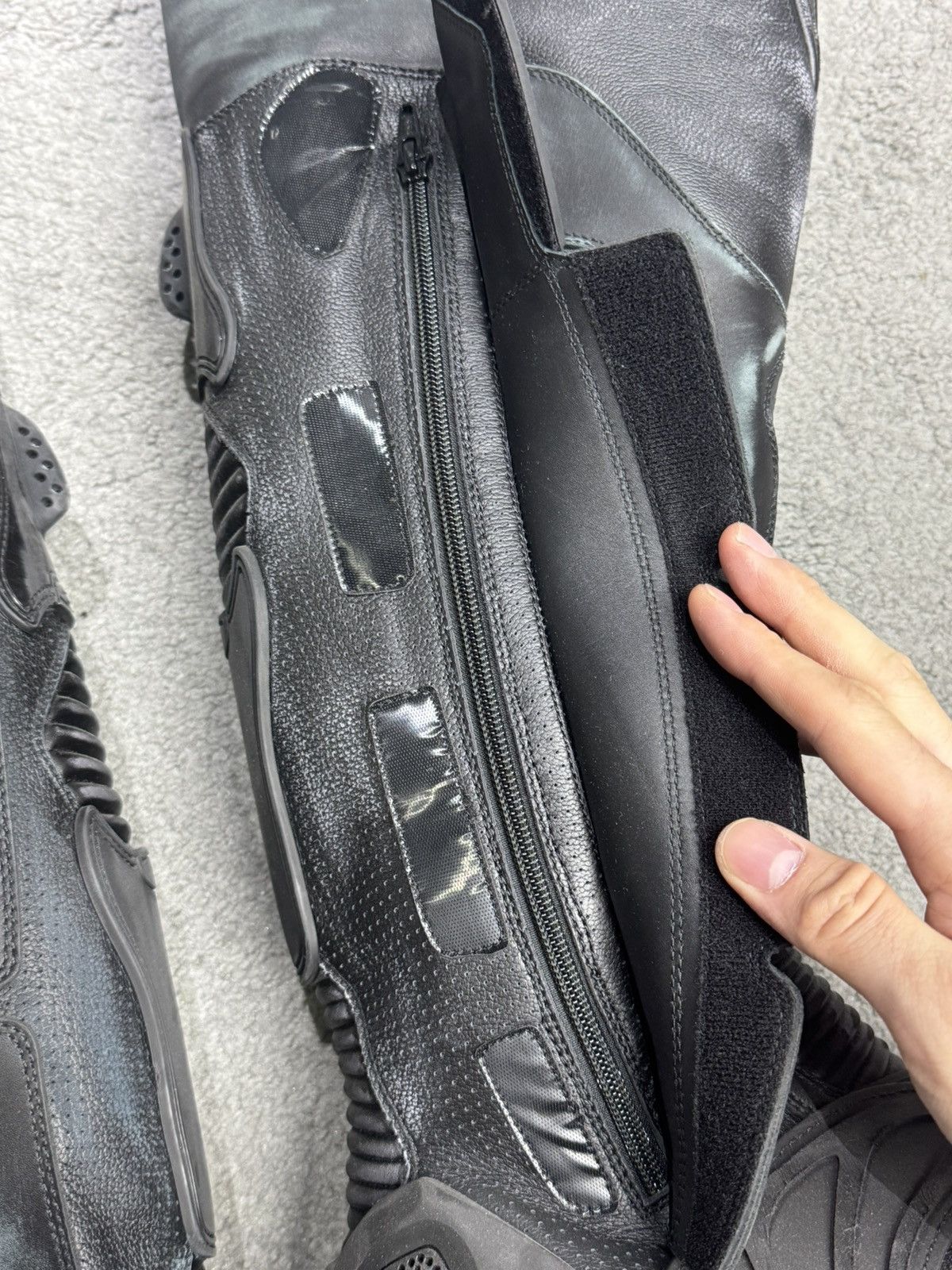 Balenciaga Balenciaga leather boots Size US 9 / EU 42 - 10 Thumbnail