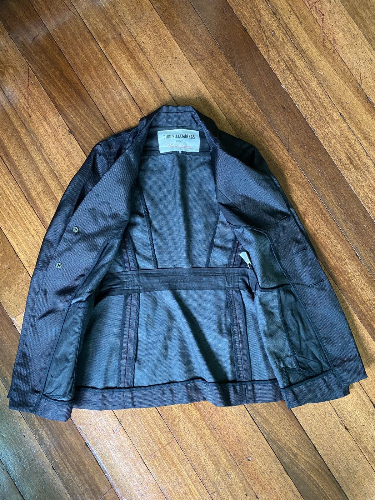 Dirk Bikkembergs S/S 1997- Dirk Bikkembergs- Archive Nylon Resin Suit Size S / US 4 / IT 40 - 12 Thumbnail