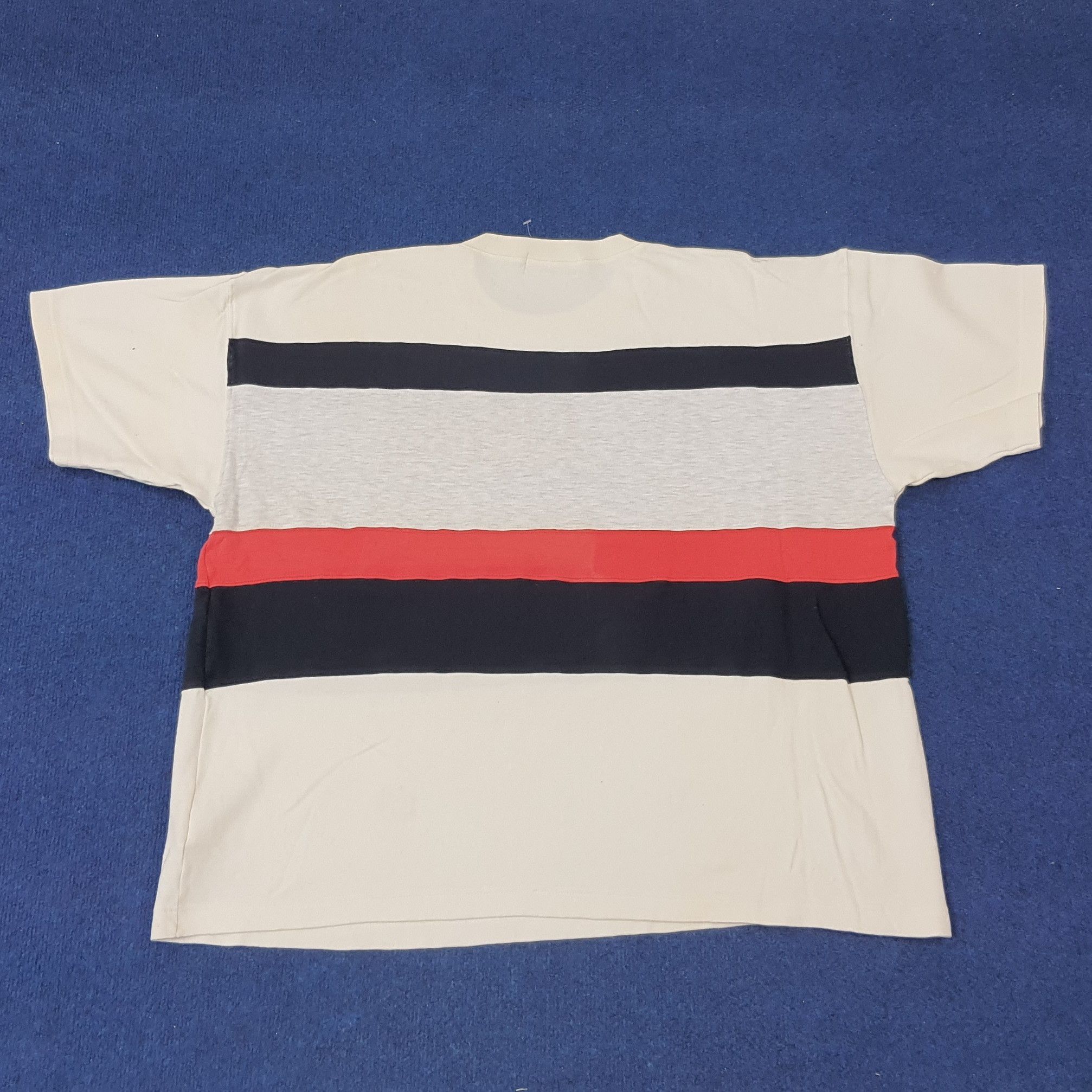 Designer × Gianni Valentino × Vintage Vintage Gianni Valentino Italy Spell Out Tshirt C219N25 Size US XXL / EU 58 / 5 - 4 Thumbnail