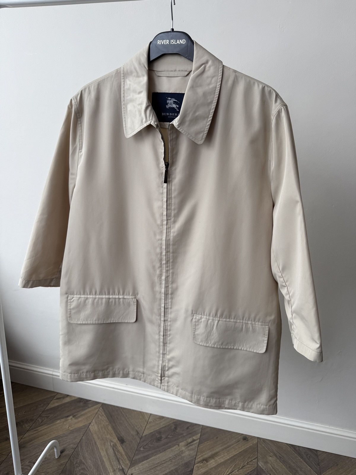 Burberry Vintage Burberry London Beige Zip Up Jacket Lightweight Size US S / EU 44-46 / 1 - 3 Thumbnail
