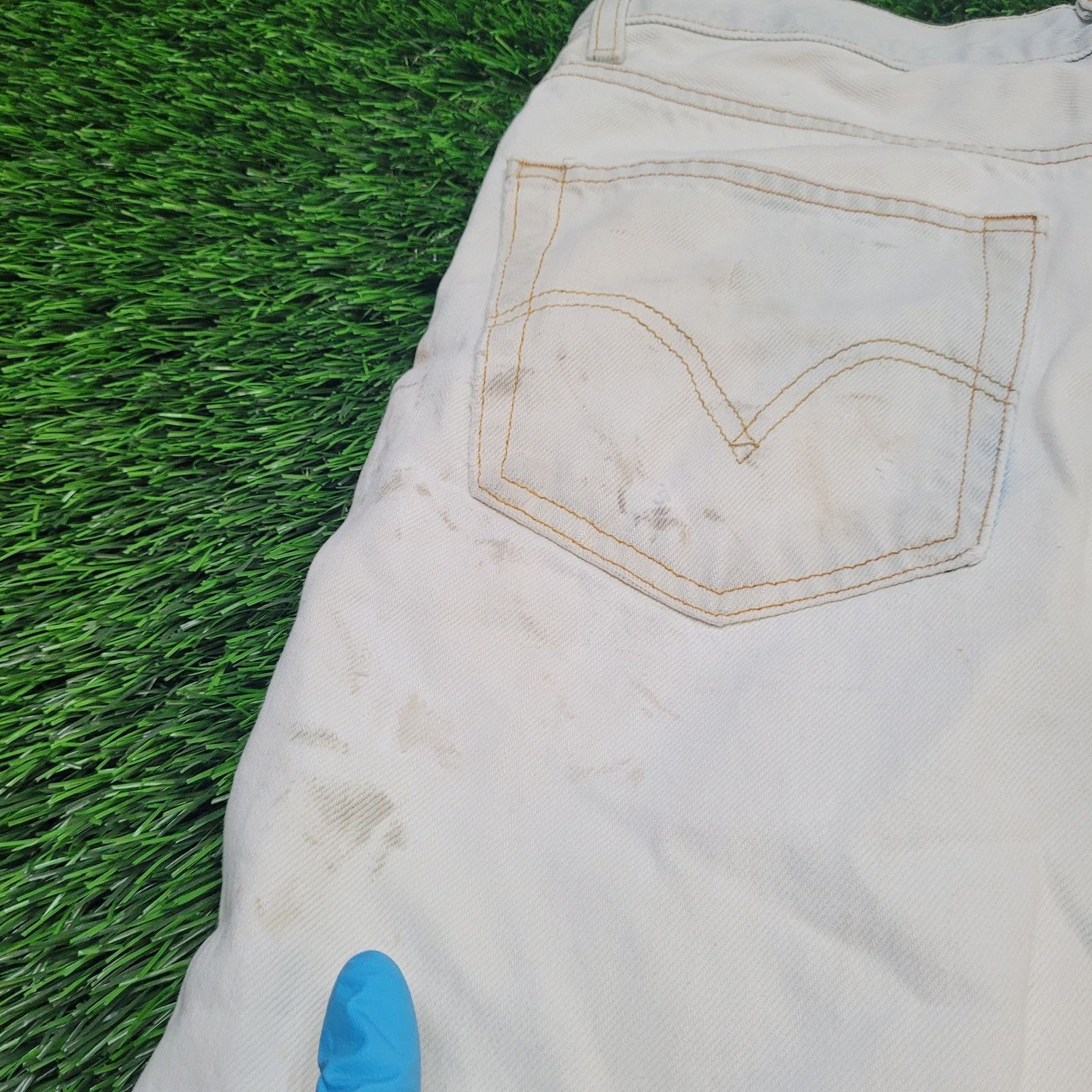 Levi's Y2K Style Levis Jorts Mens 32 Thrashed Painter Destroyed Size US 32 / EU 48 - 6 Thumbnail
