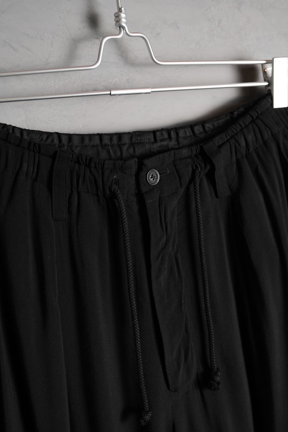 Yohji Yamamoto Yohji Yamamoto Pour Homme 18S/S Rayon Crow Pants Size US 30 / EU 46 - 2 Thumbnail