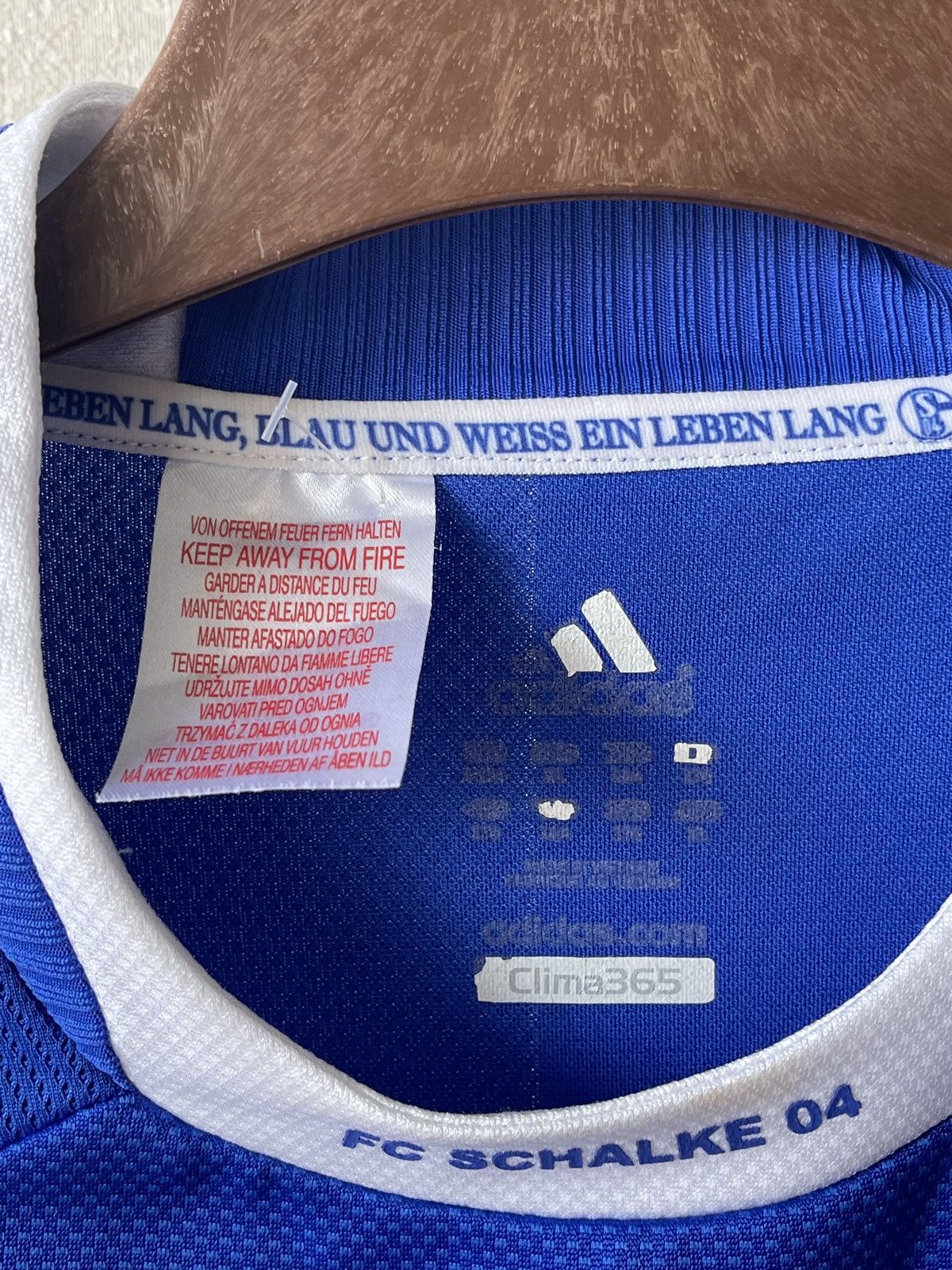 Adidas Vintage ADIDAS FC Schalke 04 Gazprom Jersey Long Sleeve Size US XL / EU 56 / 4 - 8 Thumbnail