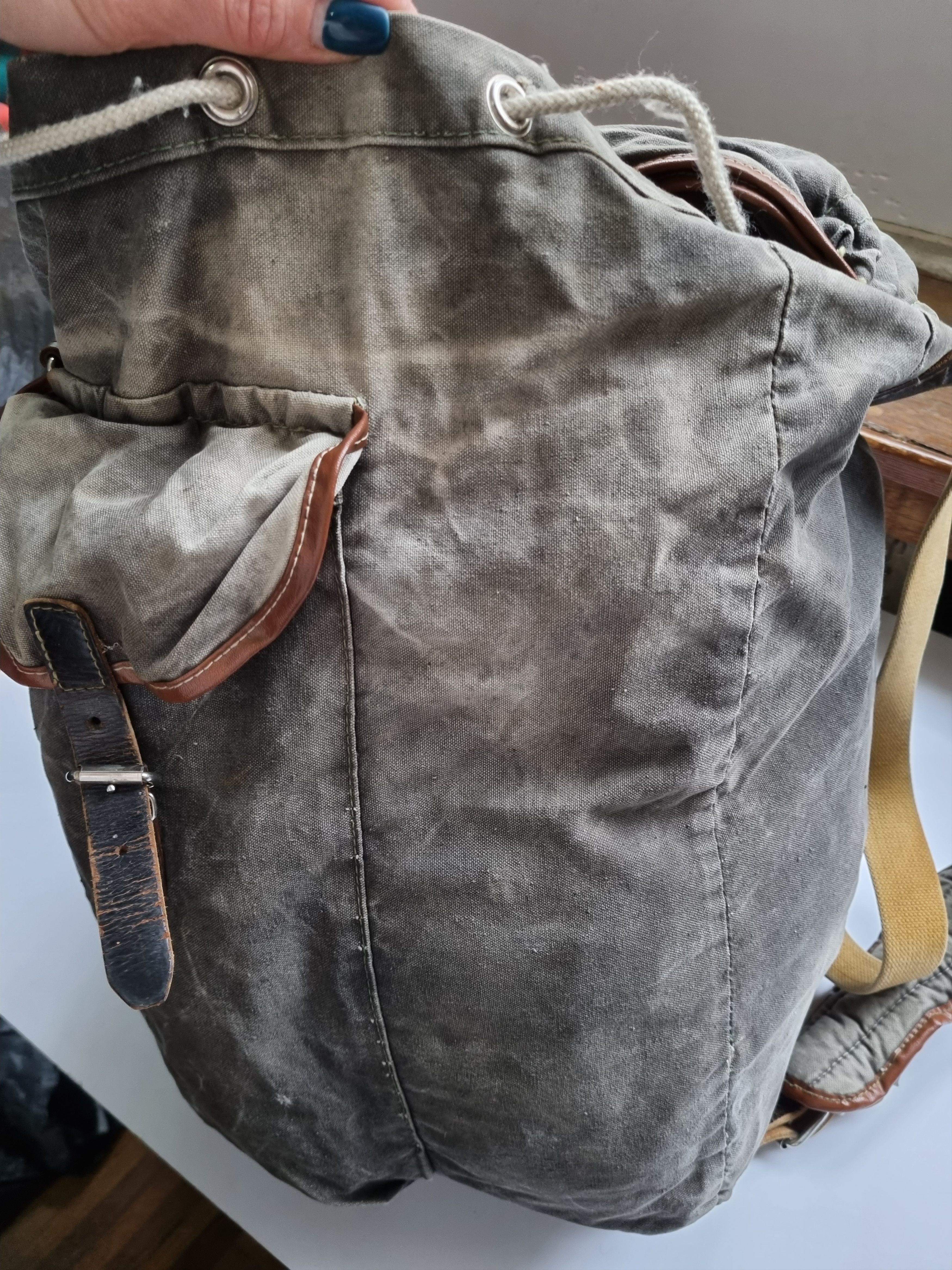 Japanese Brand 50s Vintage Sun Faded Thrashed Backpack Amazing Fade Size ONE SIZE - 21 Thumbnail