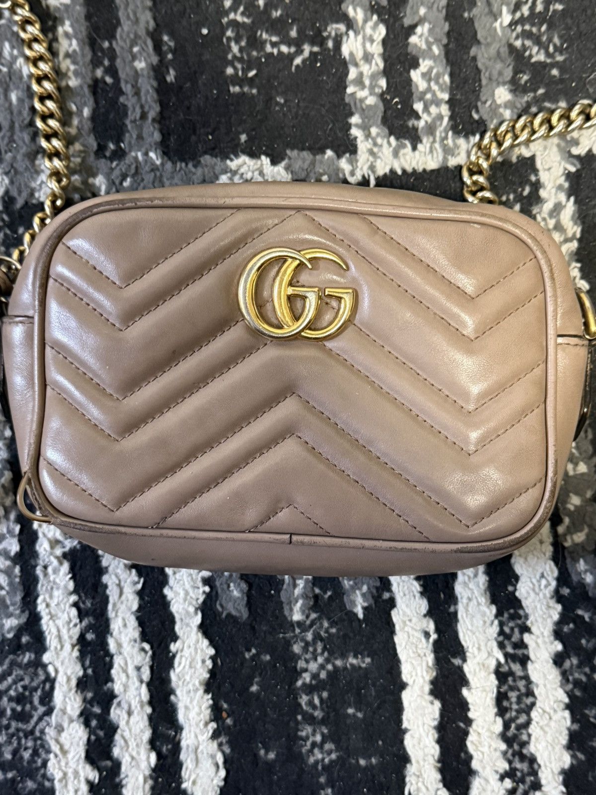 Gucci Gucci GG Marmont Mini Camera Bag in Taupe Leather Size ONE SIZE - 2 Thumbnail