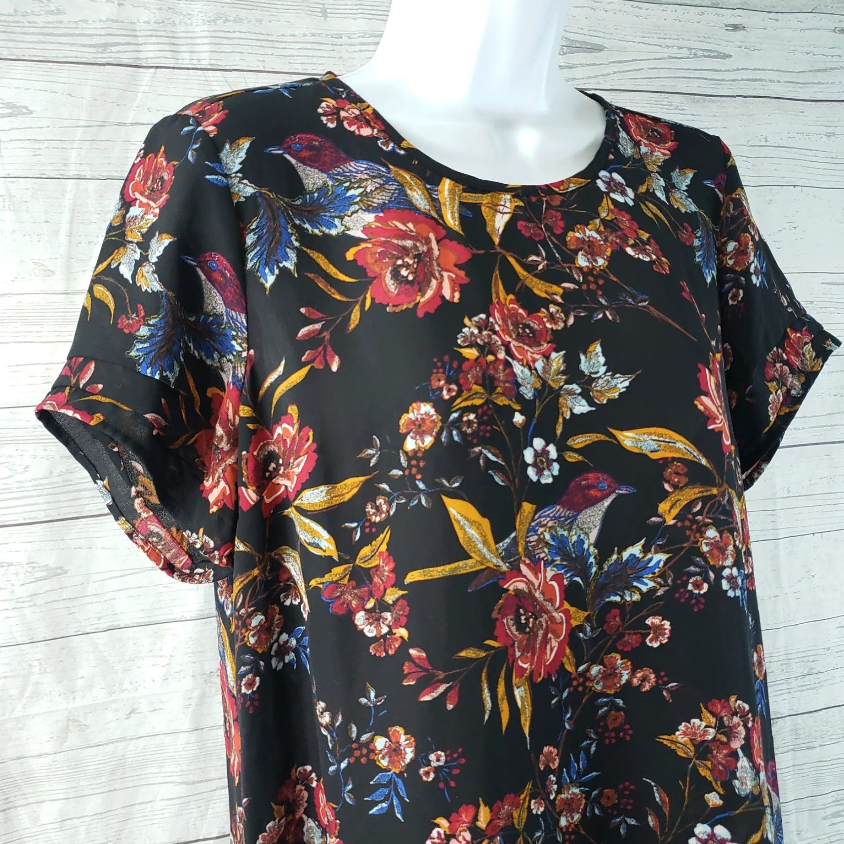 Vintage Daniel Rainn DR2 Womens Top Sz Small Black Red Floral Semi Sheer Short Sleeve Size S / US 4 / IT 40 - 2 Thumbnail