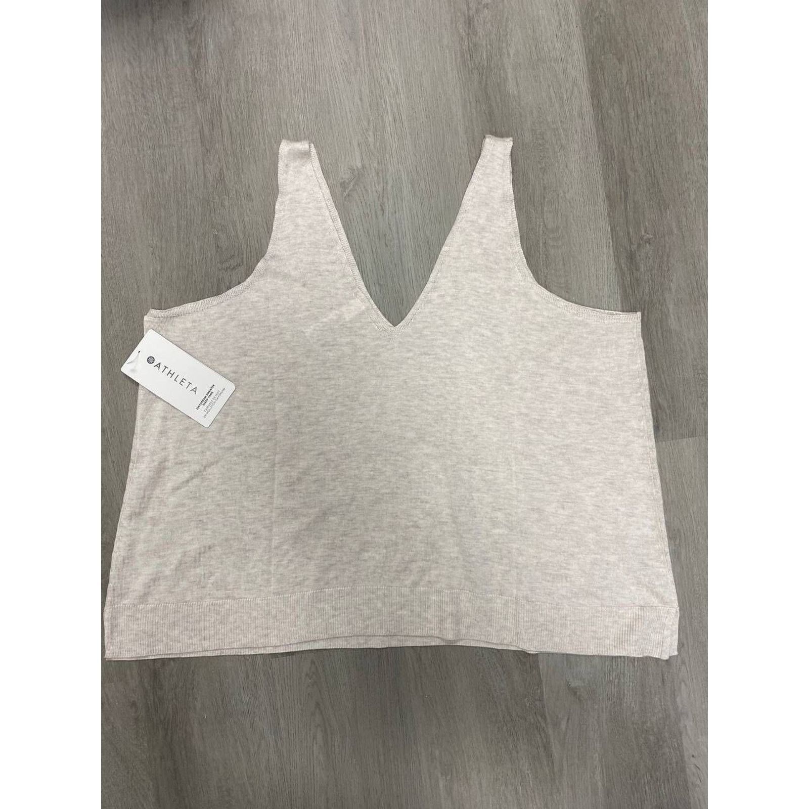 Athleta Athleta Womens Vneck Tank Top Daydream Size 1X A000041 Size ONE SIZE - 4 Thumbnail