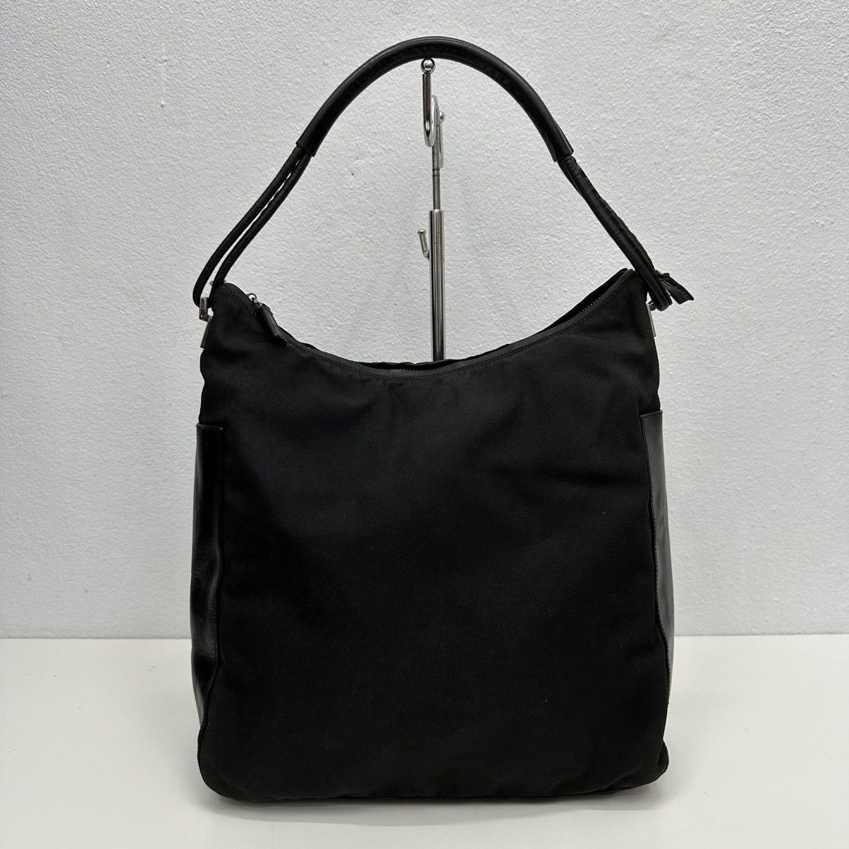 Gucci ‼️LASTDROP‼️ AUTHENTIC GUCCI CANVAS HOBO SHOULDER BAG Size ONE SIZE - 2 Thumbnail