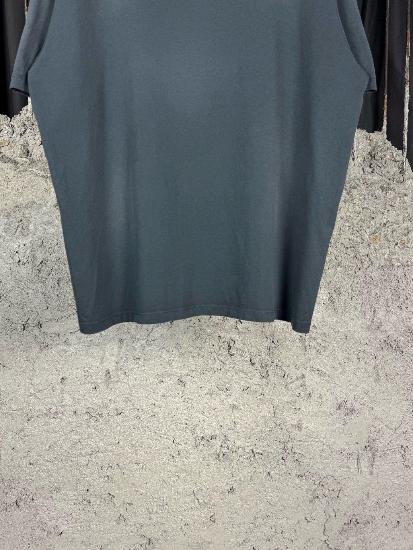 Loewe Loewe Distressed Wash Cuff Logo SS Tee S New Size US S / EU 44-46 / 1 - 4 Thumbnail