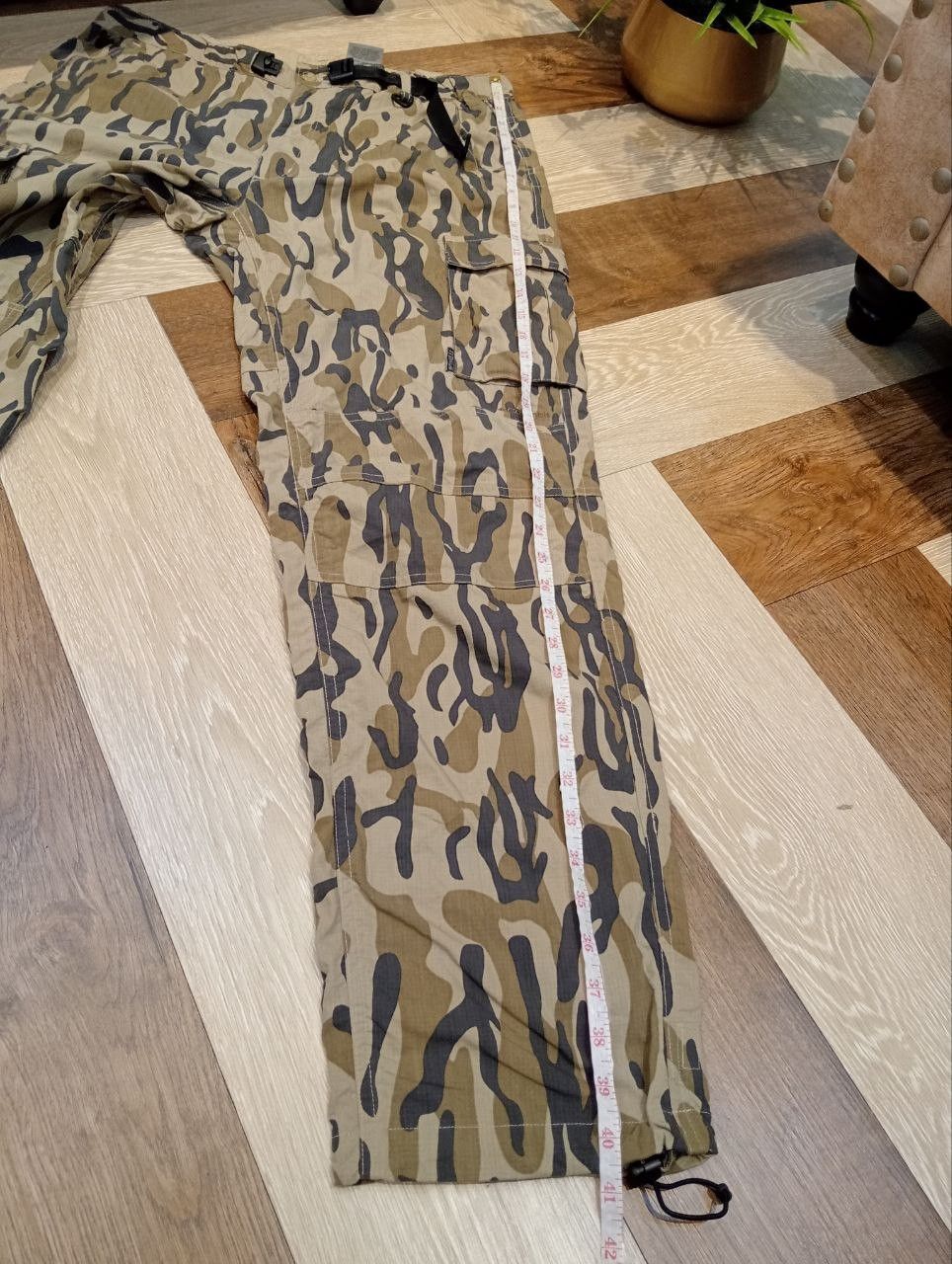 Columbia COLUMBIA TITANIUM CAMO PARACHUTE PANTS Size US 35 - 18 Thumbnail