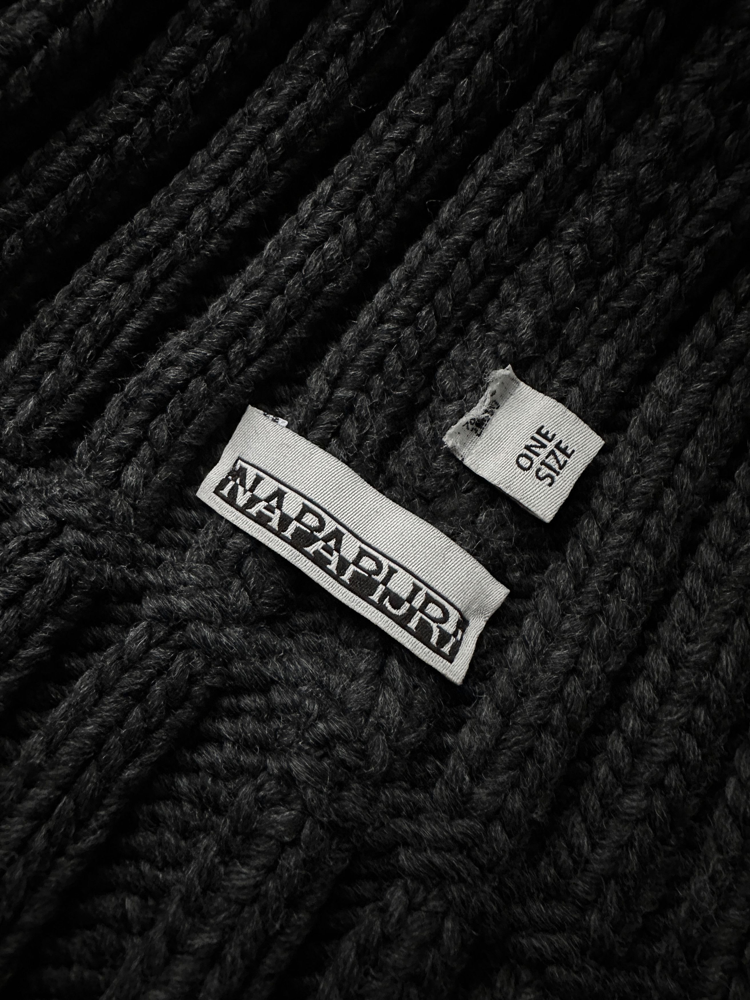 Napapijri Napapirji gey big logo pompom hat Size ONE SIZE - 5 Thumbnail