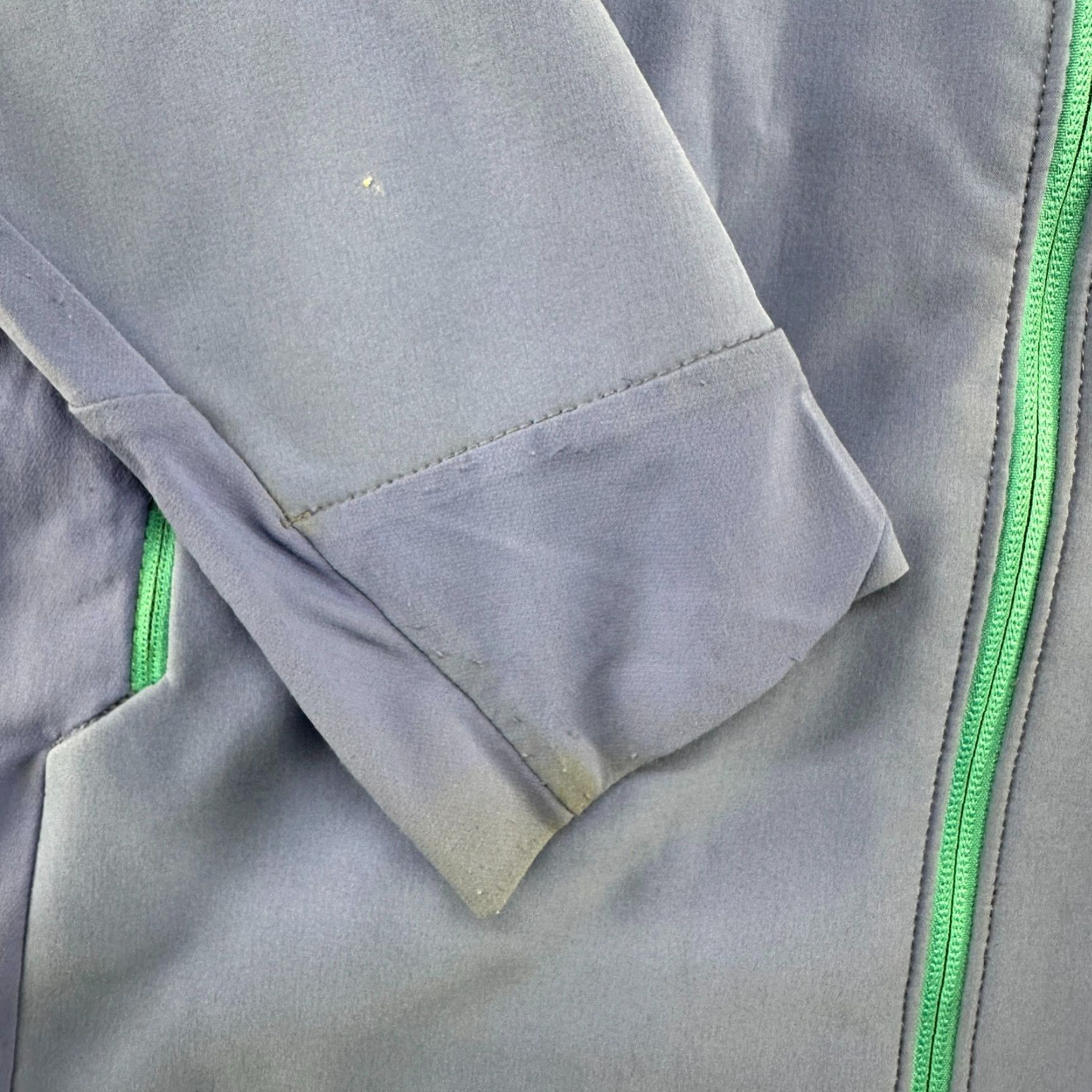 Patagonia Patagonia Jacket Womens M Purple Green Lavender Lined Adze Hybrid Polartec Softshell Zip Full Zip Quilted Logo Pat ego Adze 90s Outdoor Womens Jacket Size M / US 6-8 / IT 42-44 - 5 Thumbnail