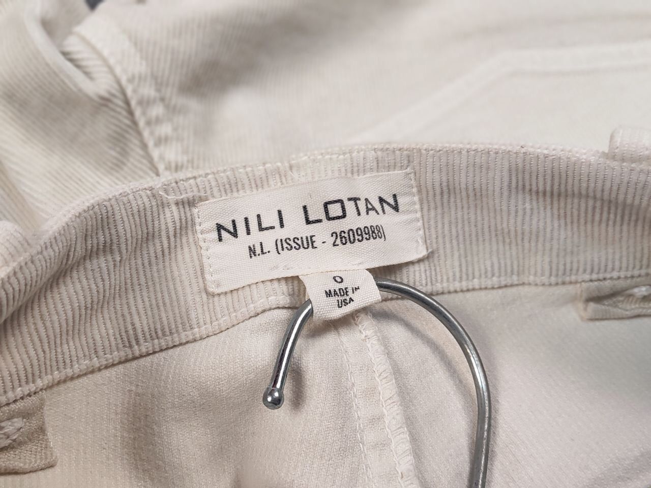 Nili Lotan Nili lotan Design Classic Trouser Corduroy Beige Pants Size 25" / US 0 / IT 36 - 12 Thumbnail