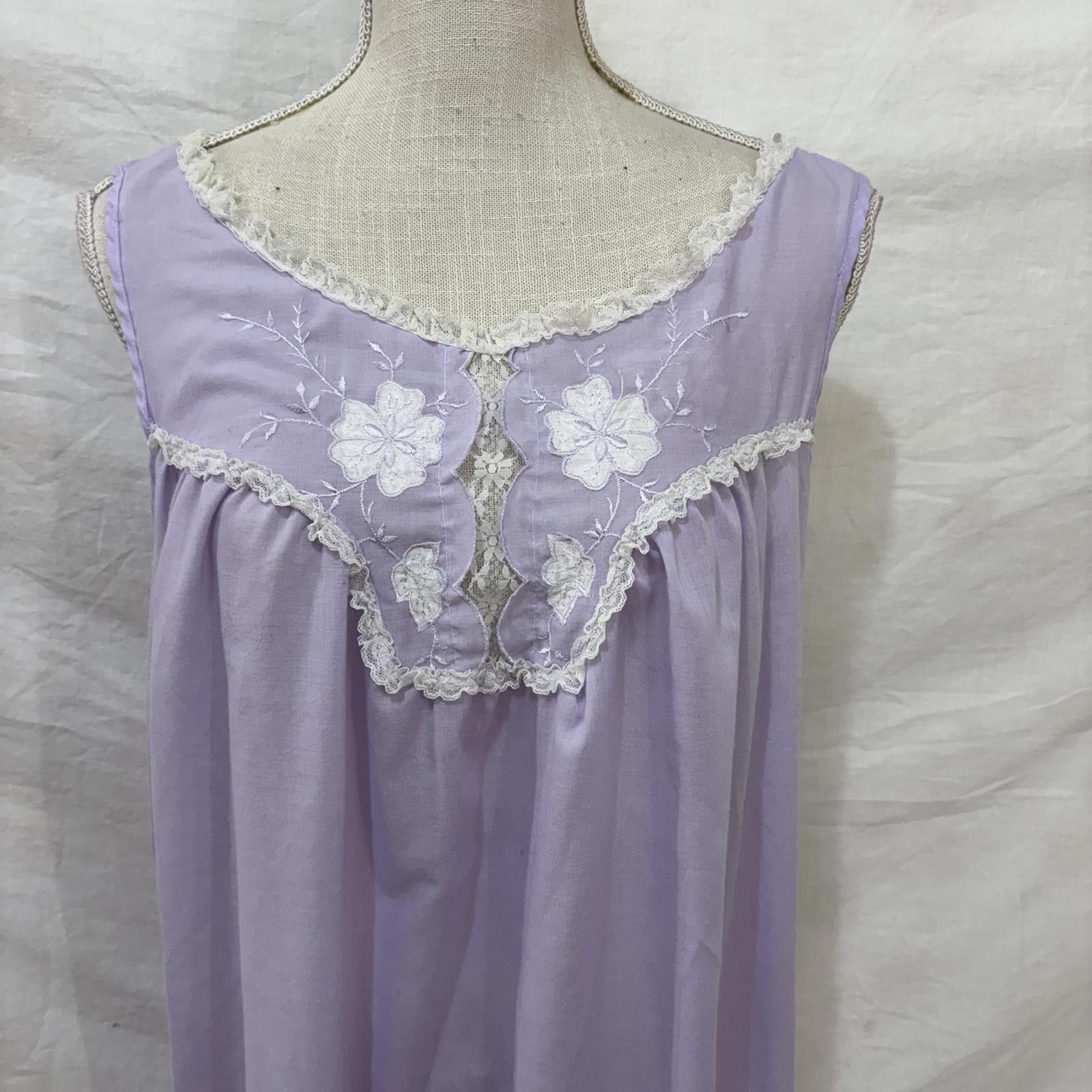 Other Vtg 70s lavender lace embroidered nightgown size medium Size ONE SIZE - 2 Thumbnail