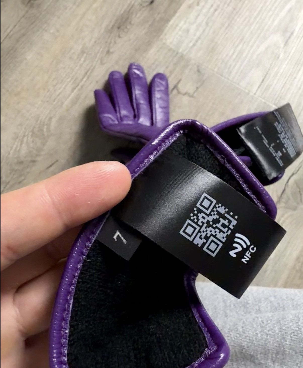 Prada 🔥 Prada x RAF Simons triangle pouch leather gloves Size 26 - 10 Thumbnail