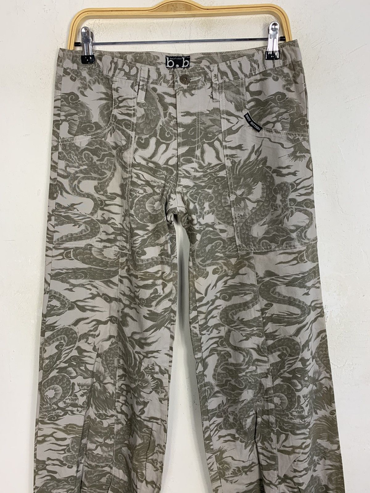 Japanese Brand Hype Body Butter Japan Dragon Design Camo Pant Denim Size US 31 - 3 Thumbnail