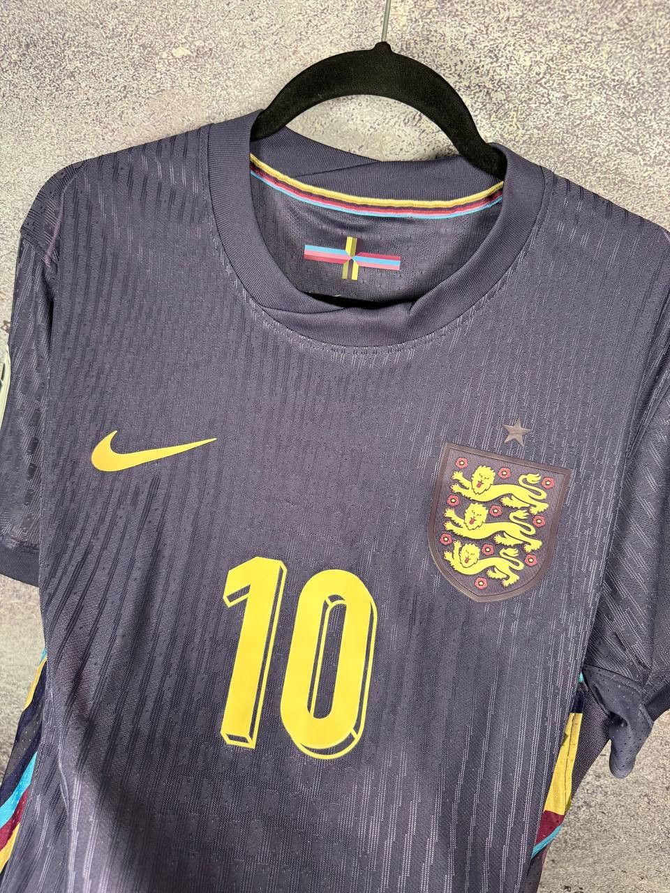 Vintage BELLINGHAM England National Team 2024 Away Soccer Jersey Size US XL / EU 56 / 4 - 17 Thumbnail