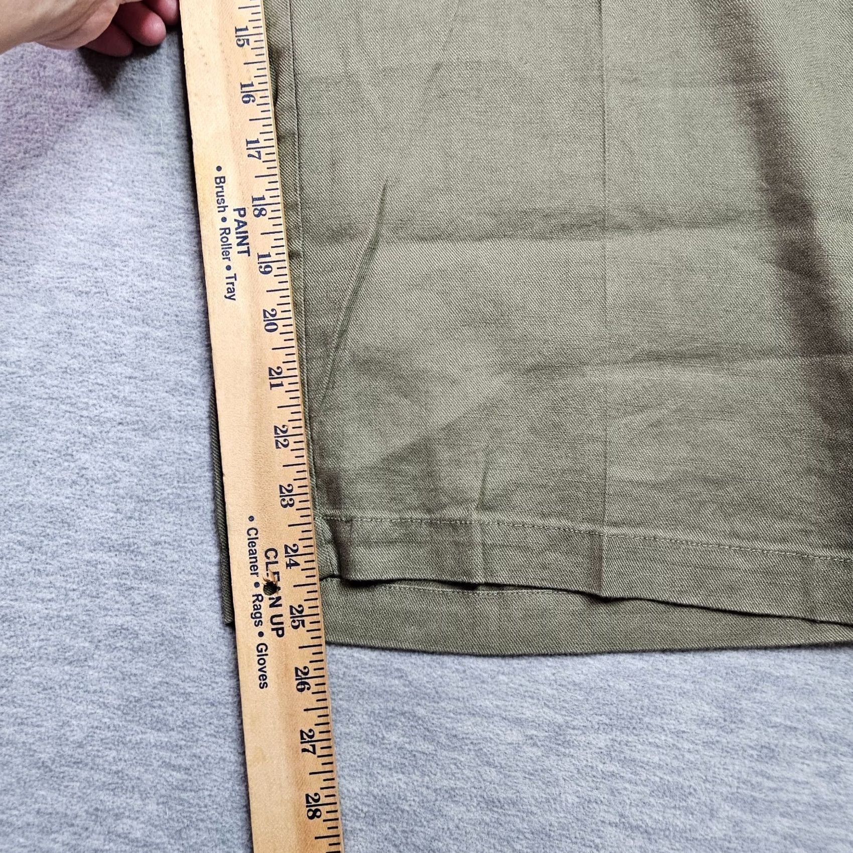 NYDJ NYDJ Shorts Women 16W Plus Size Olive Green Cropped Cargo Pants NWT Size 38" / US 16 / IT 52 - 4 Thumbnail