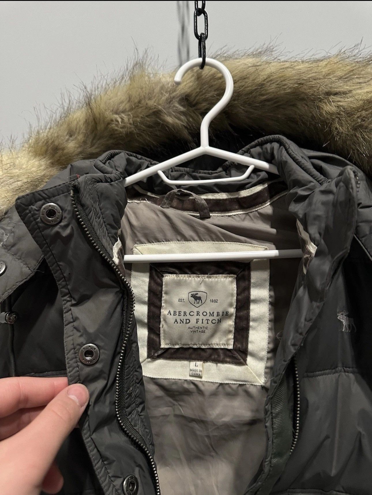 Abercrombie & Fitch VINTAGE JAPANESE DOWN VEST ABERCROMIE & FITCH Y2K FUR HOOD Size L / US 10 / IT 46 - 10 Thumbnail