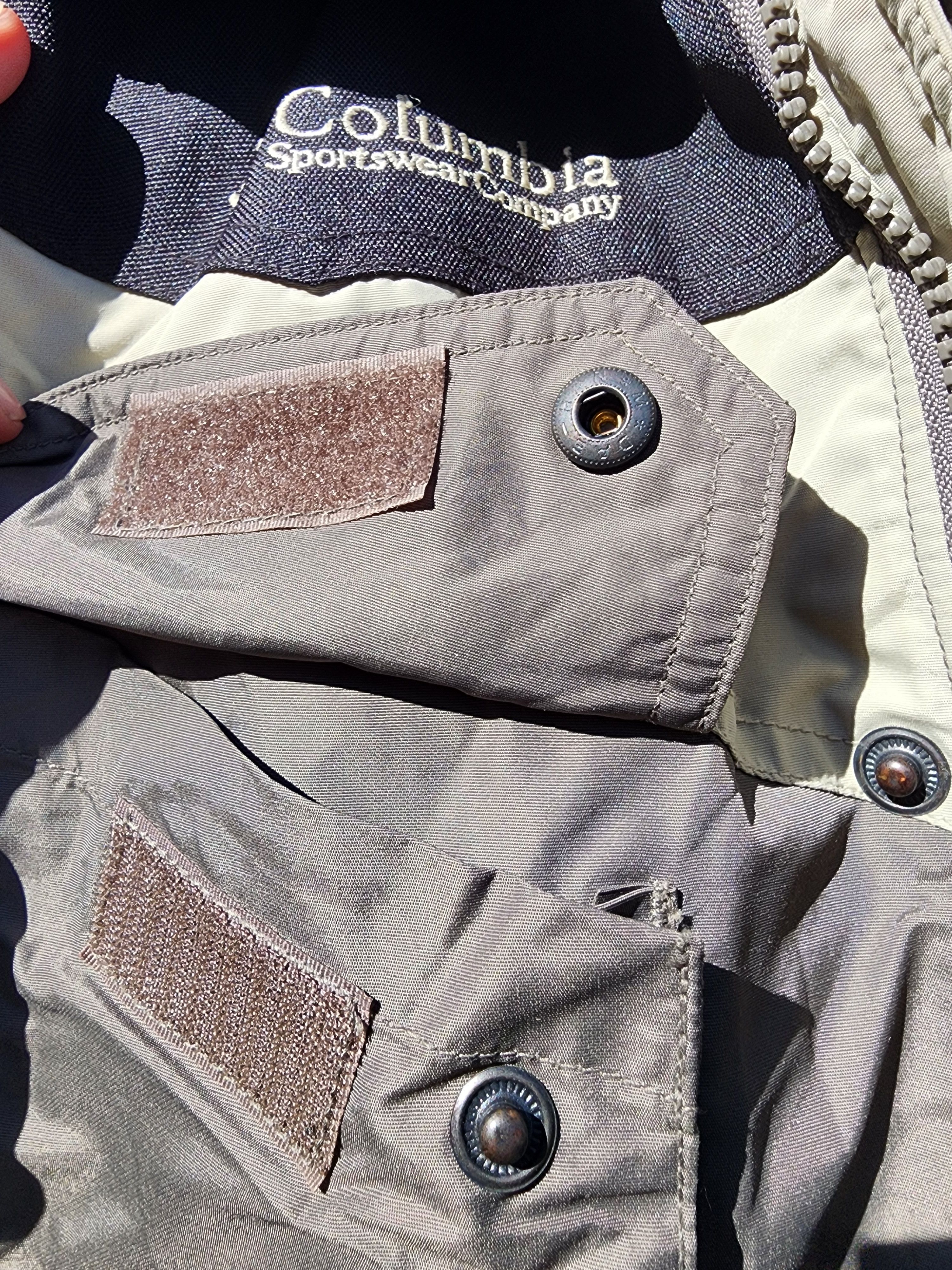 Columbia Vintage Columbia Winter Jacket – Khaki/Beige/Black, 3-in-1 Size US L / EU 52-54 / 3 - 8 Thumbnail