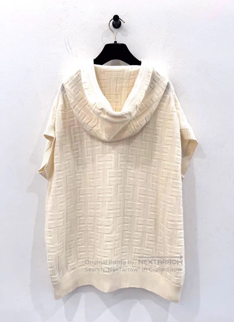 Hermes Hermes Off-white all-over H letter embossed logo women's w Size XS / US 0-2 / IT 36-38 - 3 Thumbnail