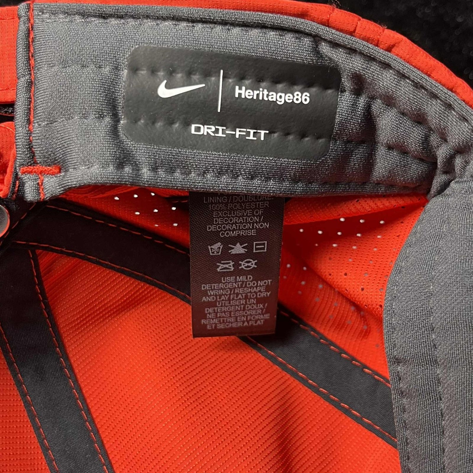 Nike Red Nike Golf Hat Size ONE SIZE - 7 Thumbnail