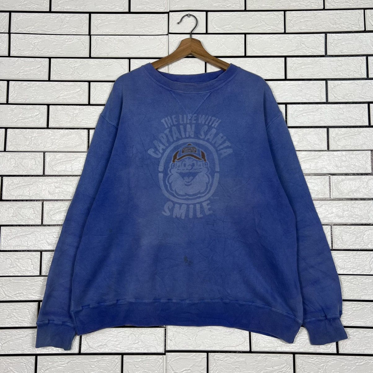 Japanese Brand Vintage CAPTAIN SANTA Smile Big Logo Sweatshirt #4198-C192 Size US L / EU 52-54 / 3 - 1 Thumbnail
