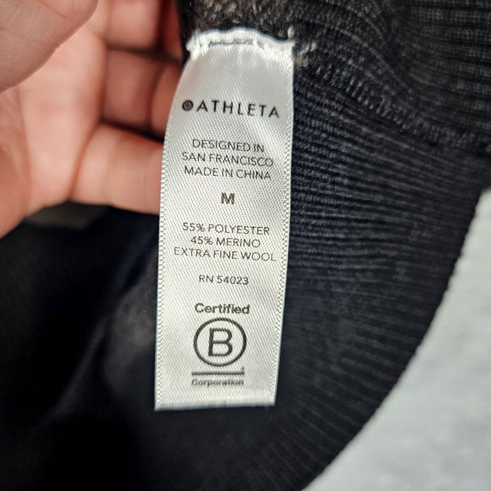 Athleta Athleta Pullover Casual Crew Neck Knit Sweater Size M Multicolor Button Raglan Sleeve Women's Modern All Seasons Knitwear Size M / US 6-8 / IT 42-44 - 7 Thumbnail