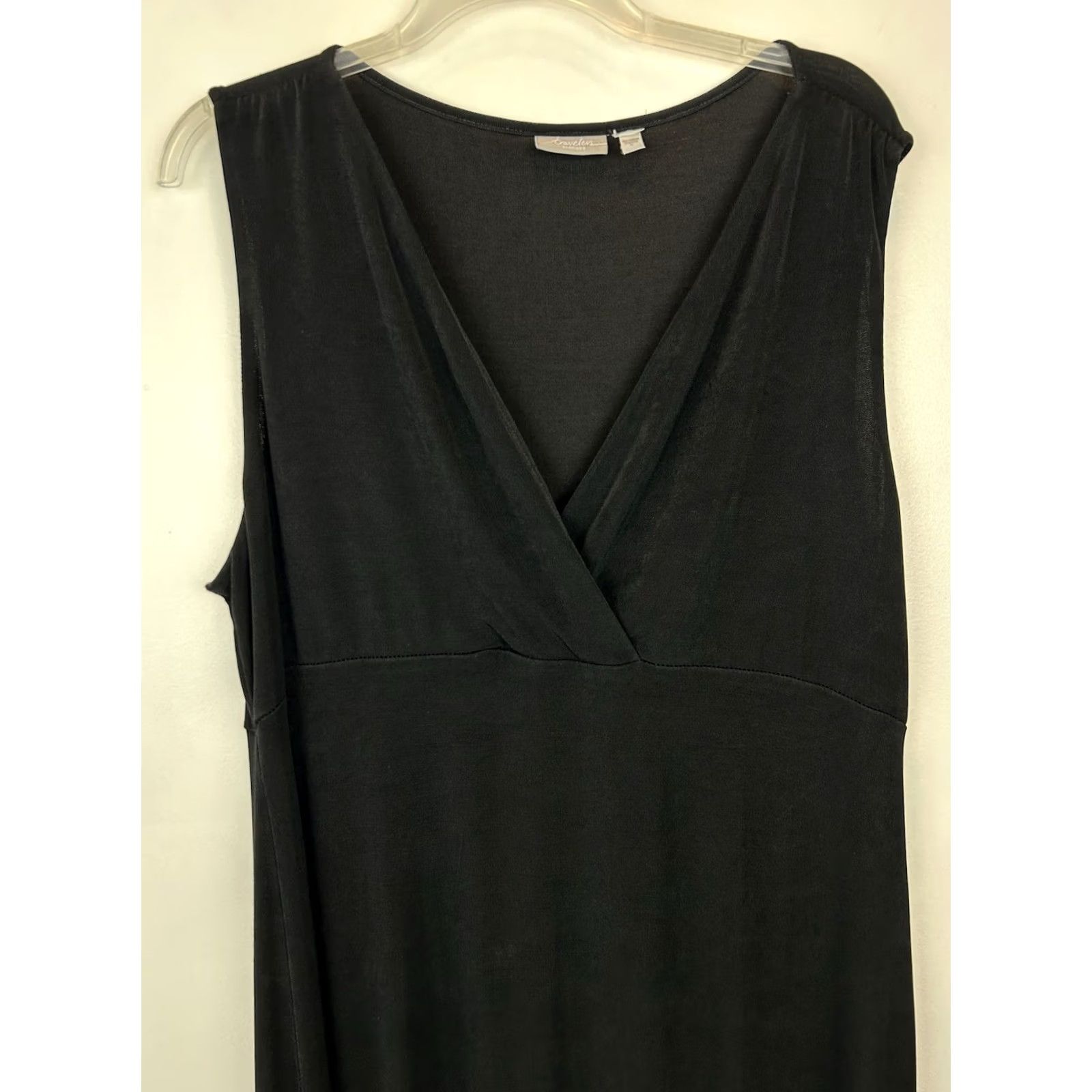 dkny dress black Women's Balance Compression Side Stripe in Black/Eggnog Avon Little Black Dress Long sleeves sleeve: Sleeveless Color:Black & Silver